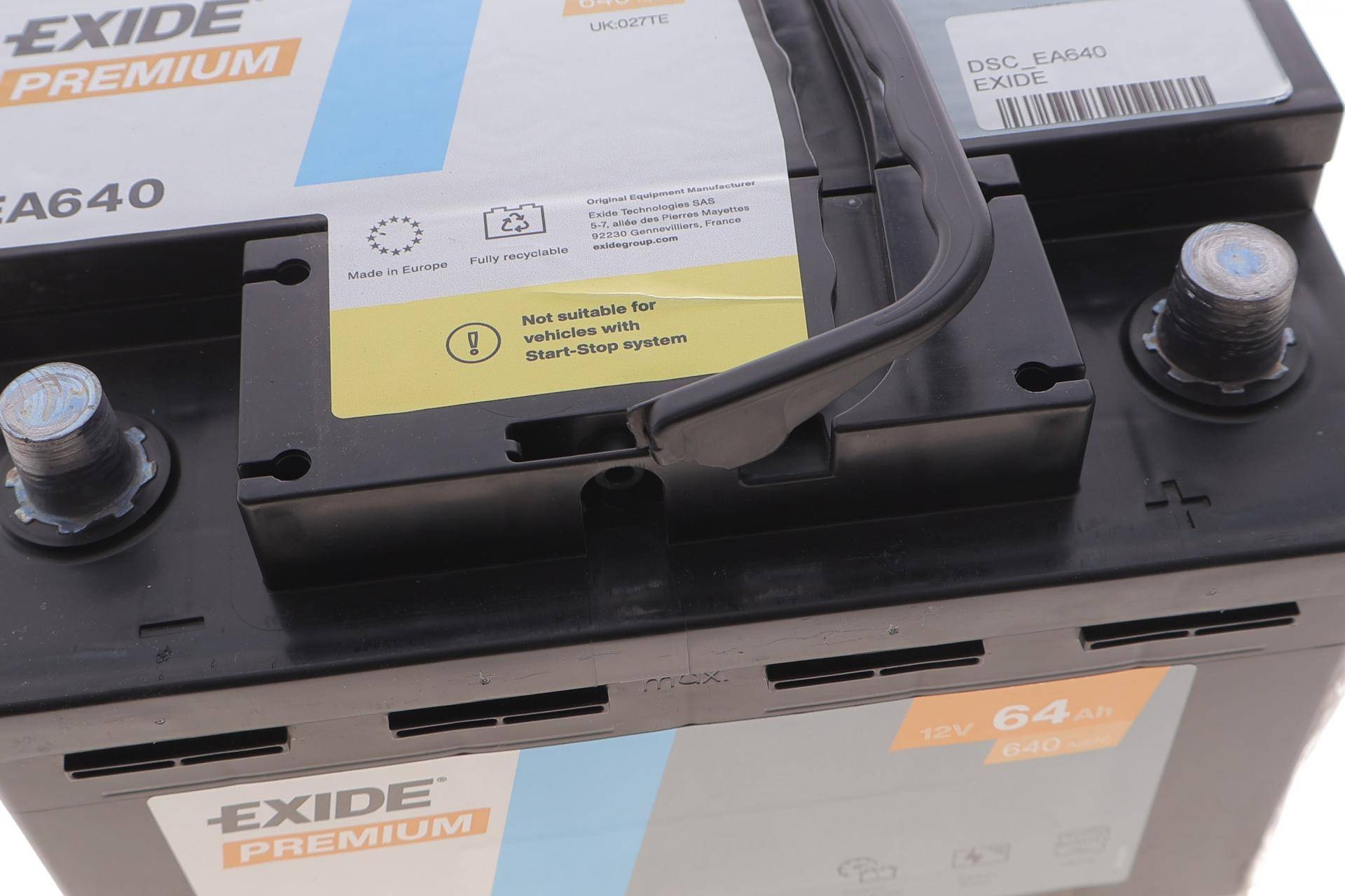 Акумуляторна батарея 64Ah/640A (242x175x190/+R/B13) Premium (пошкоджений, не тече)