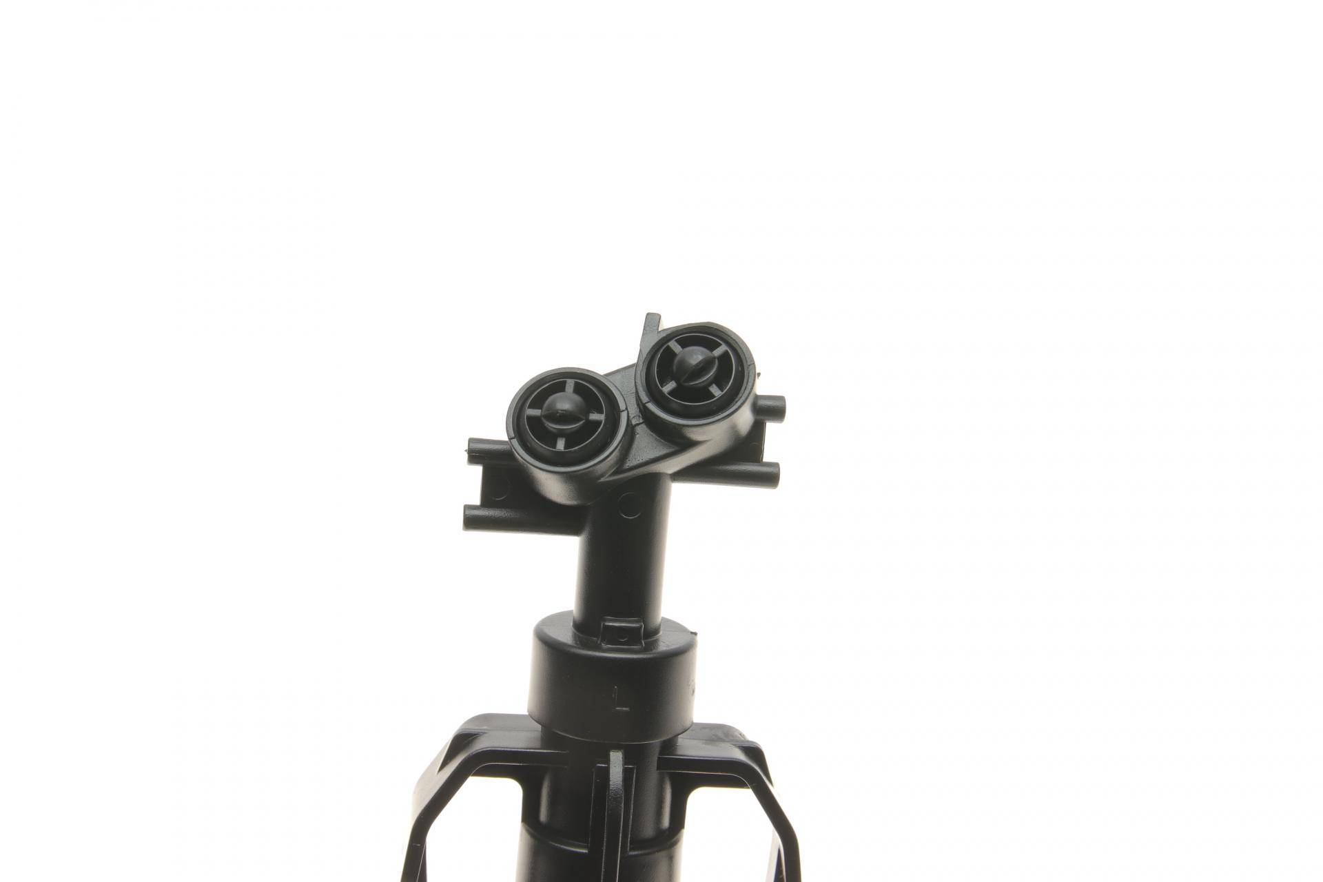 Форсунка омивача фари VW Passat 14- (L)