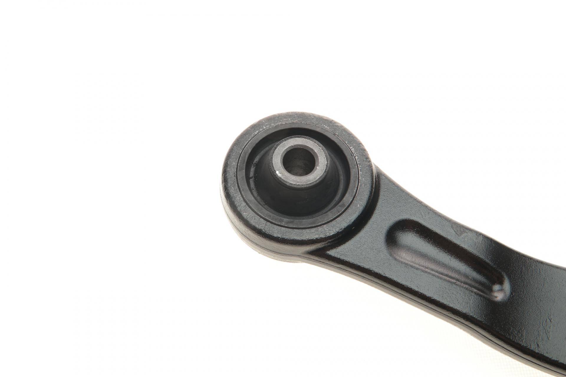 Важіль підвіски (передній/знизу) (L) Peugeot 206 98-