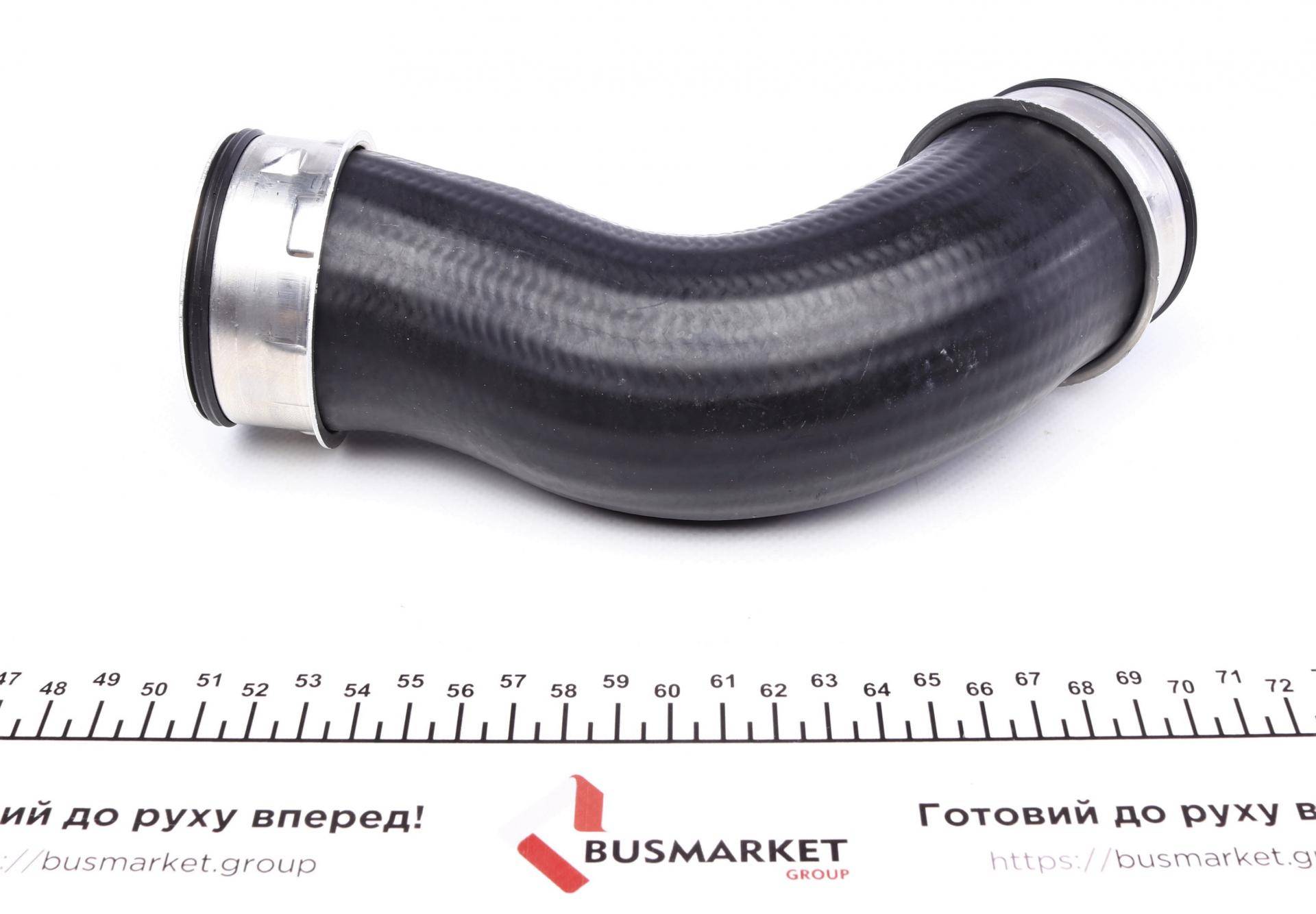 Патрубок інтеркулера (нижній) (L) Audi A3/Skoda Octavia/SuperB/VW Golf/Jetta/Passat 2.0D 03- (ззаду)