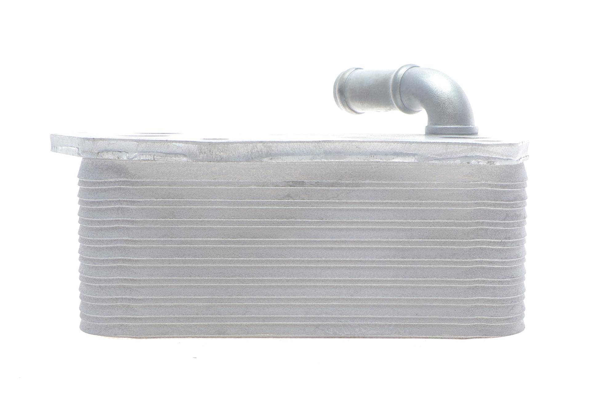 Радіатор масляний VW Jetta III/IV 2.5 06- (теплообмінник)