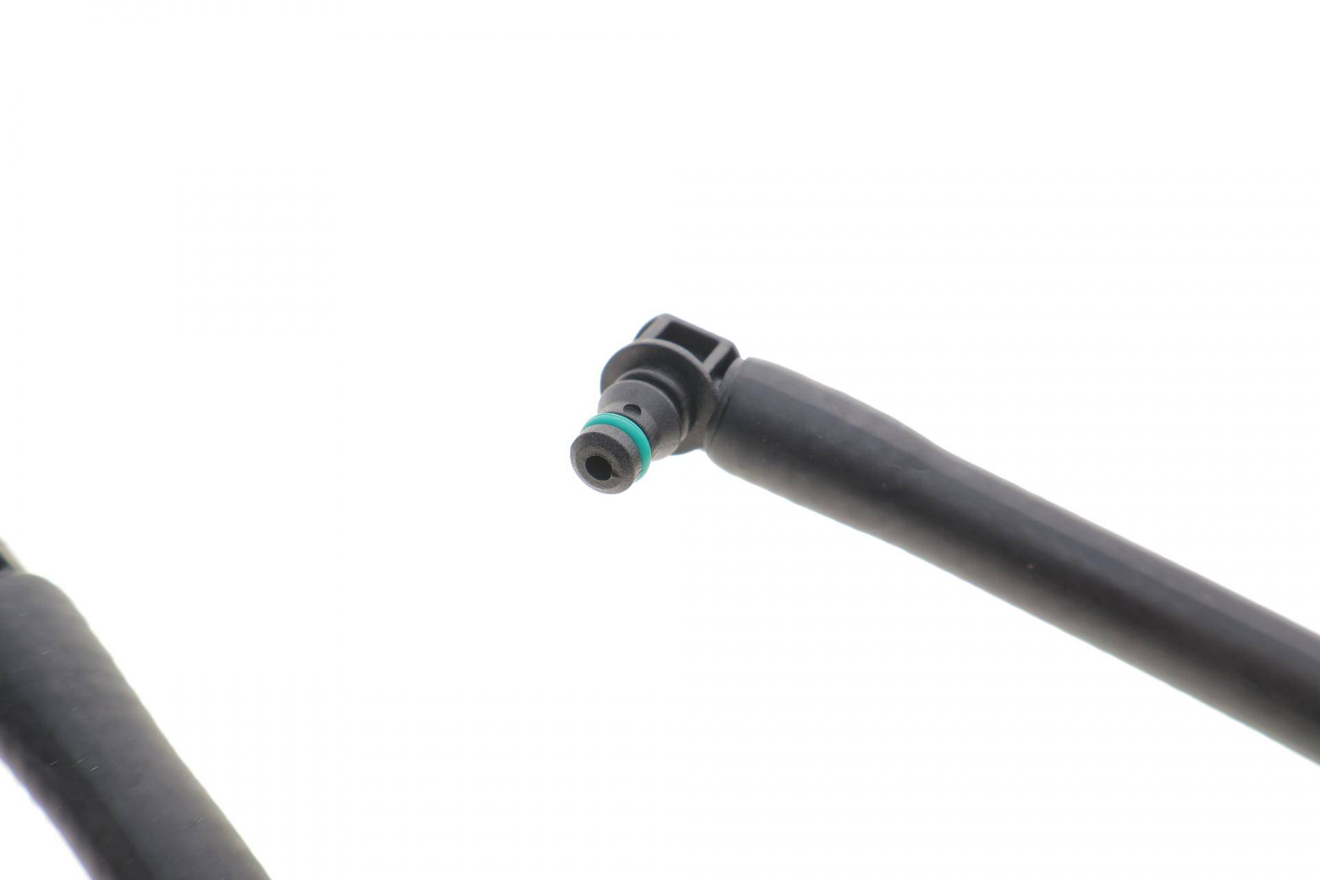 Шланг зливний Skoda Fabia/Roomster/Octavia/VW Golf VI/Passat 1.6 TDI 09-15