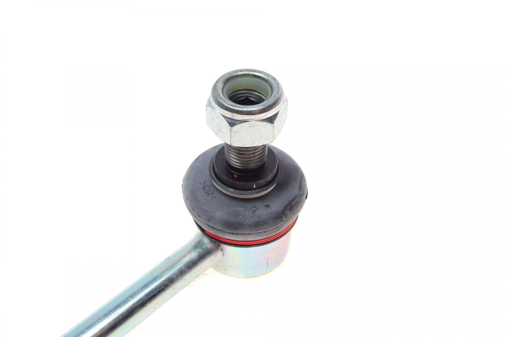 Тяга стабілізатора (переднього) Toyota Yaris 05-