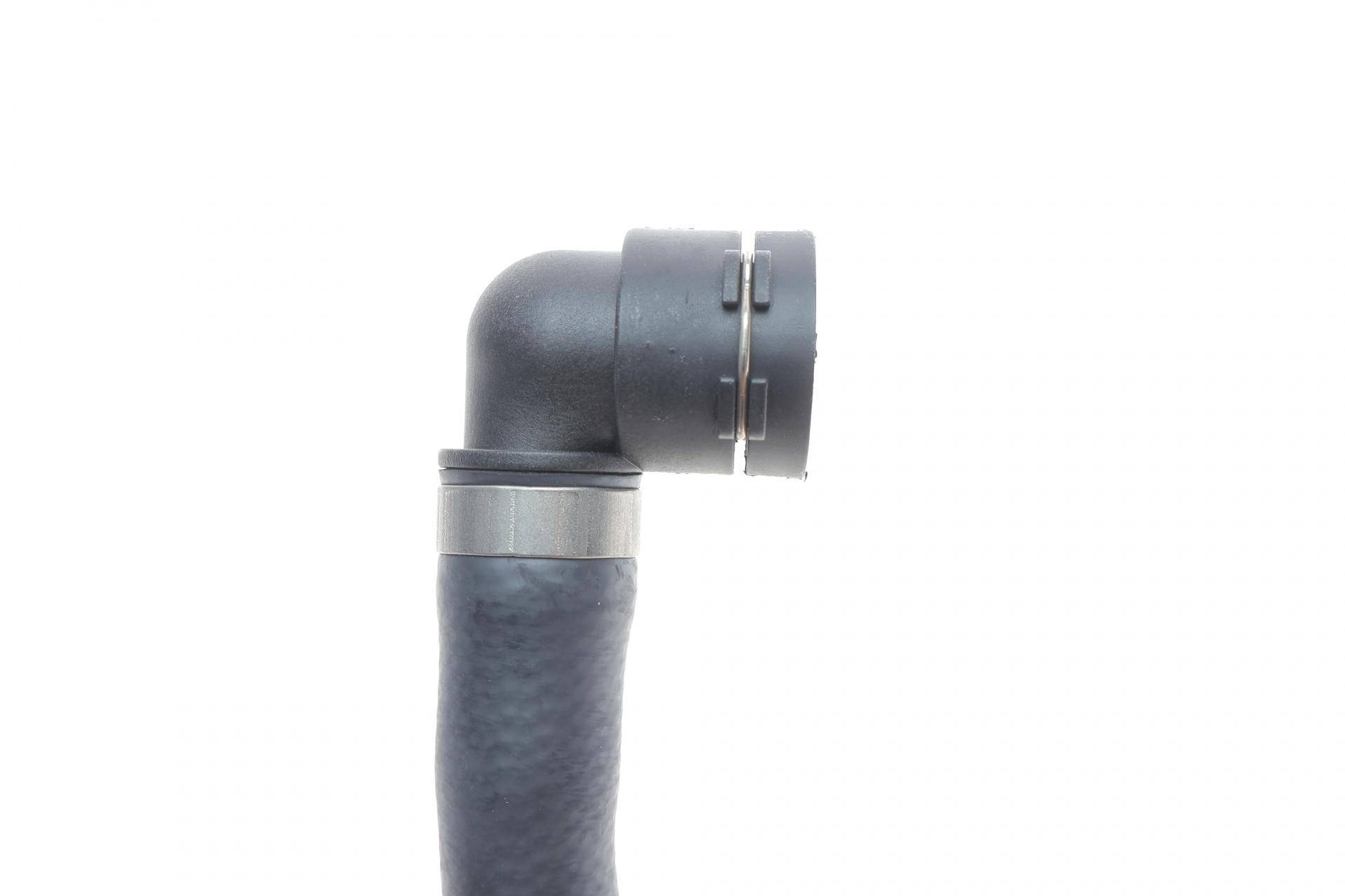 Патрубок радіатора Skoda Superb/VW Passat 96-08