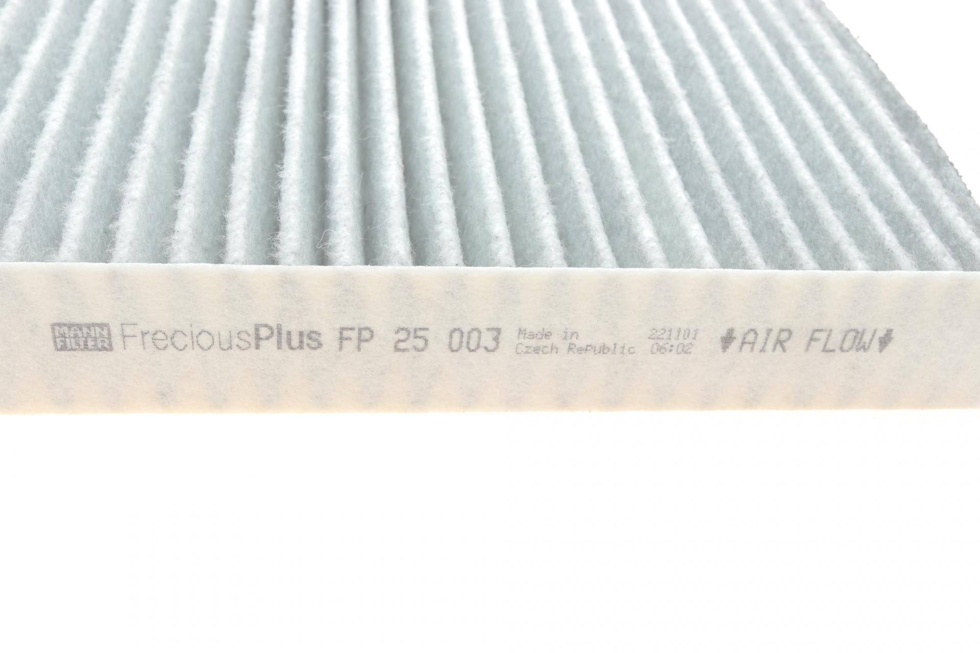 Фільтр салону Nissan Qashqai II/Renault Espace V/Megane IV/Talisman 1.2-1.6D 13- (вугільний/антибактеріальний)