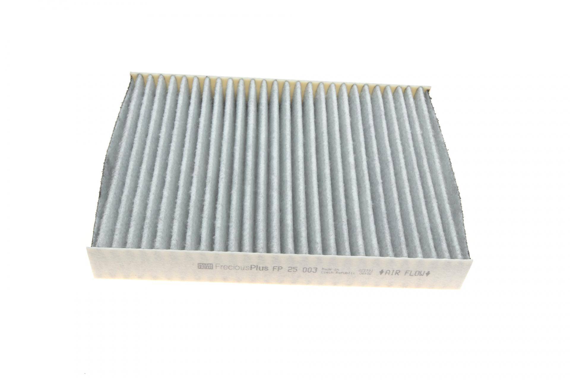 Фільтр салону Nissan Qashqai II/Renault Espace V/Megane IV/Talisman 1.2-1.6D 13- (вугільний/антибактеріальний)