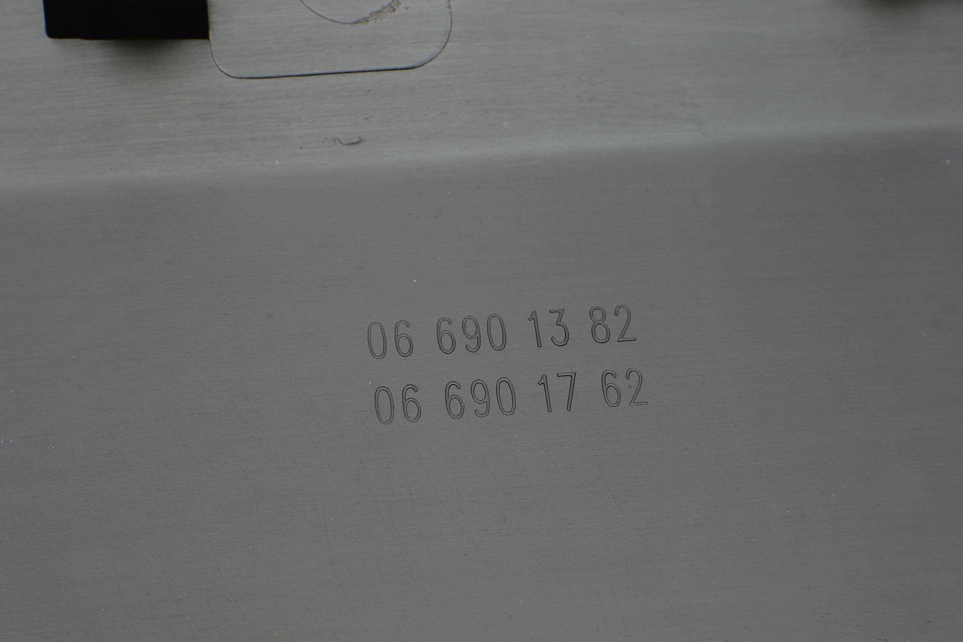 Молдинг кузова (бічний/L) MB Sprinter (W906)/VW Crafter 06-