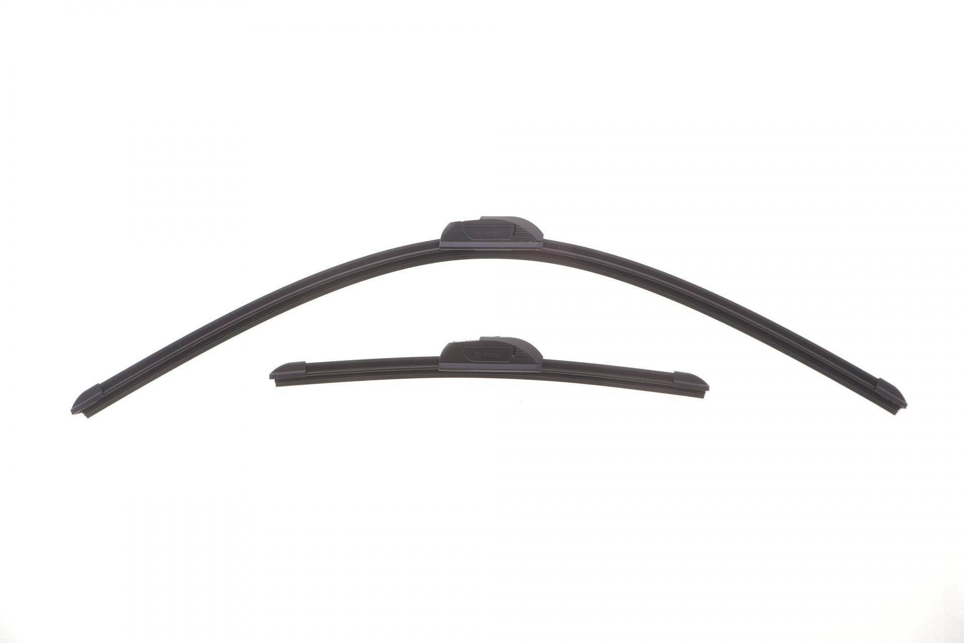 Щітки склоочисника (700/340мм) Toyota Corolla 19- (безкаркасна)