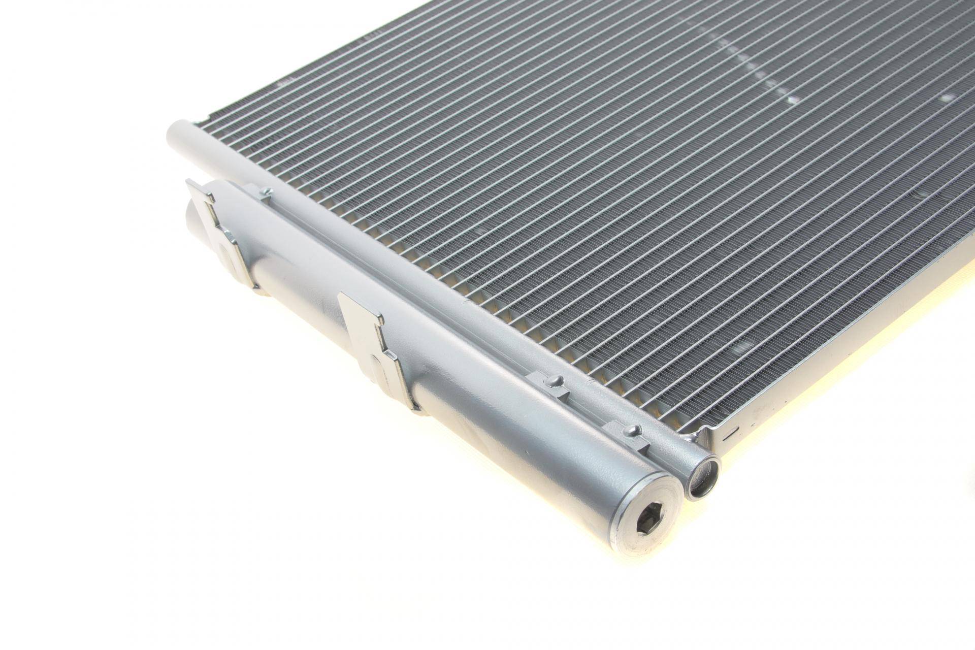 Радіатор кондиціонера Chevrolet Aveo 1.2-1.6