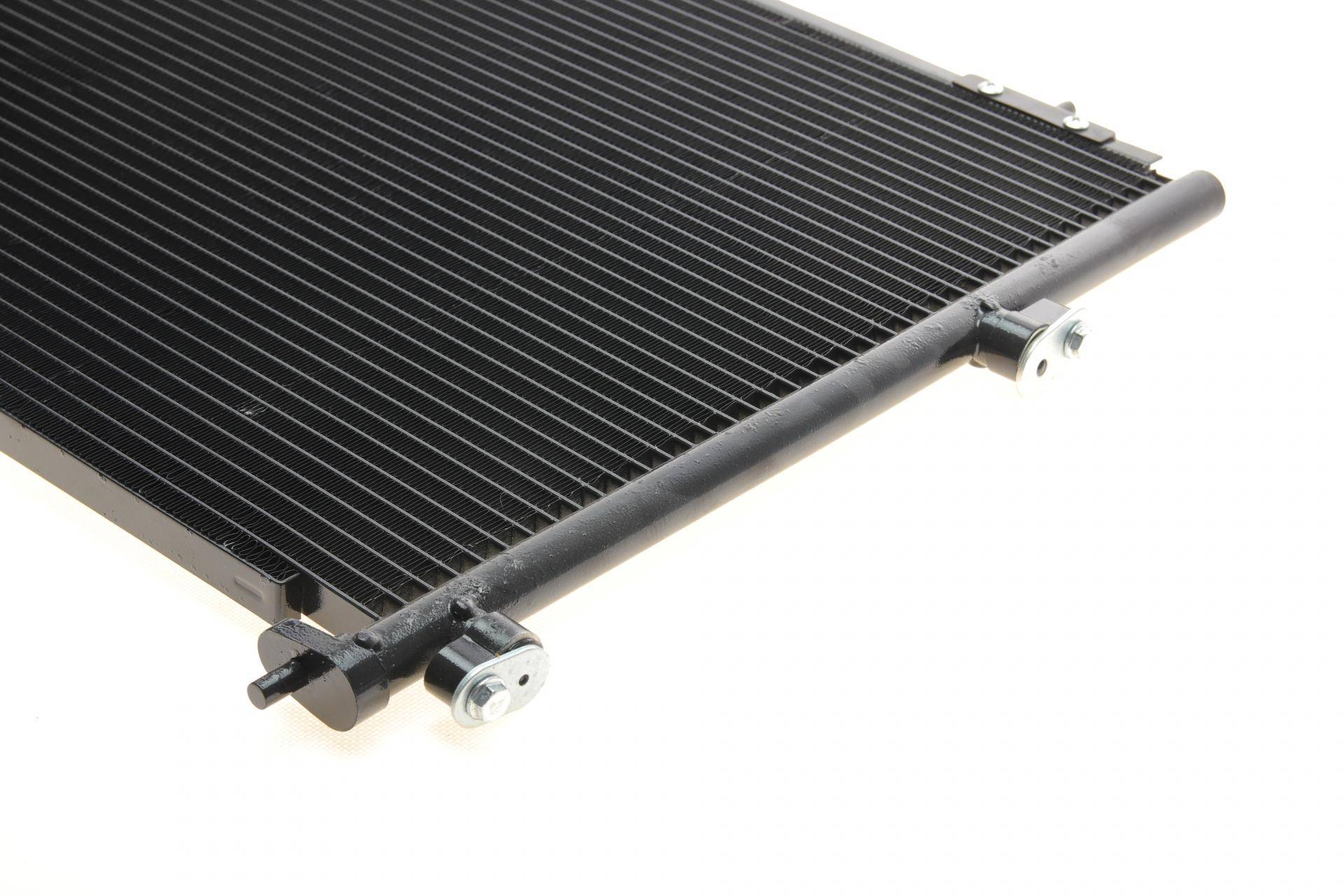 Радіатор кондиціонера (з осушувачем) Toyota Rav4 2.0/2.2D/2.5 12-