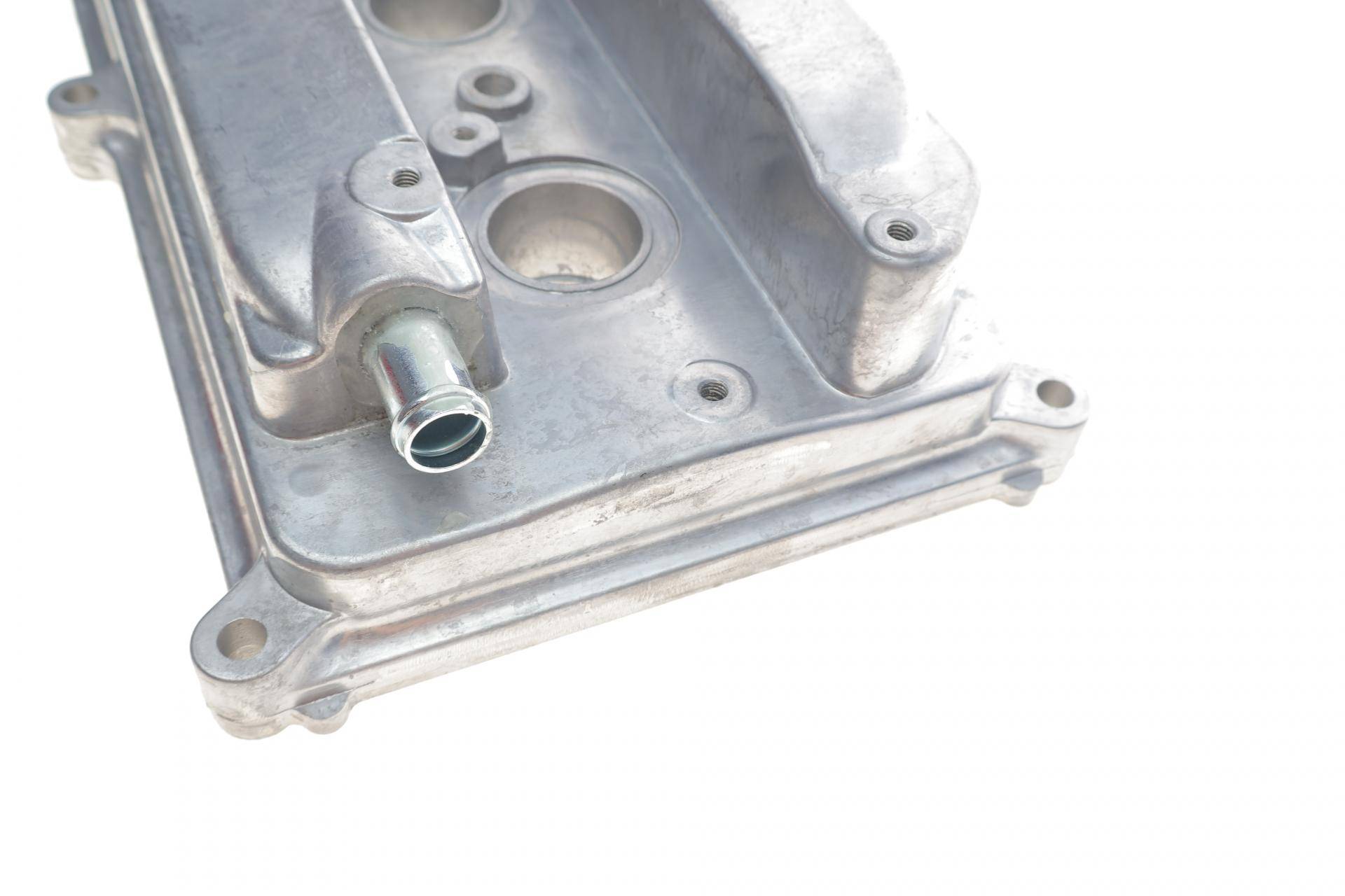 Кришка клапанів Toyota Avensis/Camry/Rav4 III 2.0 4WD 01-13