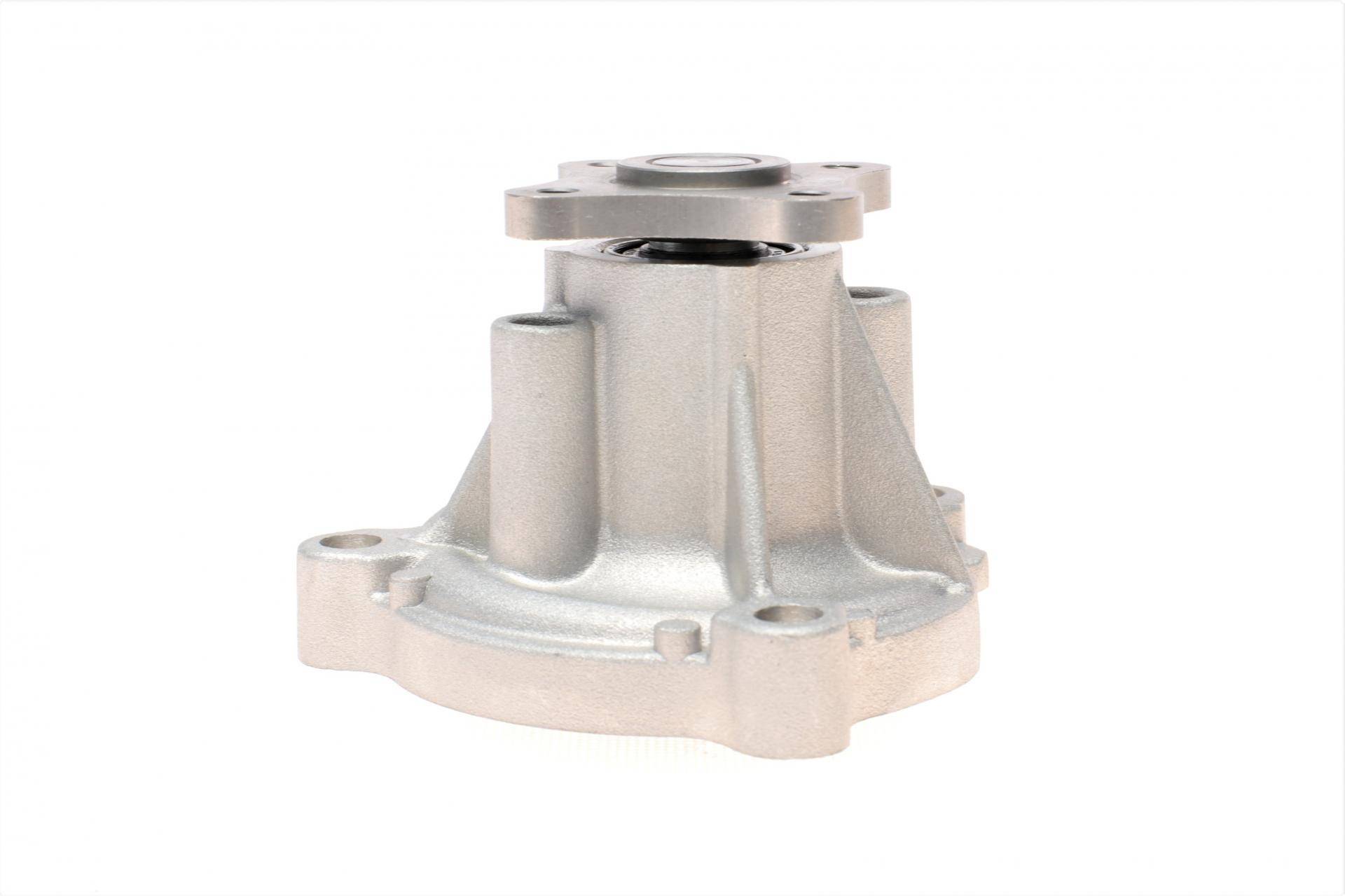 Помпа води Nissan Almera 1.5/1.8 00-/Primera 1.6/1.8 96-