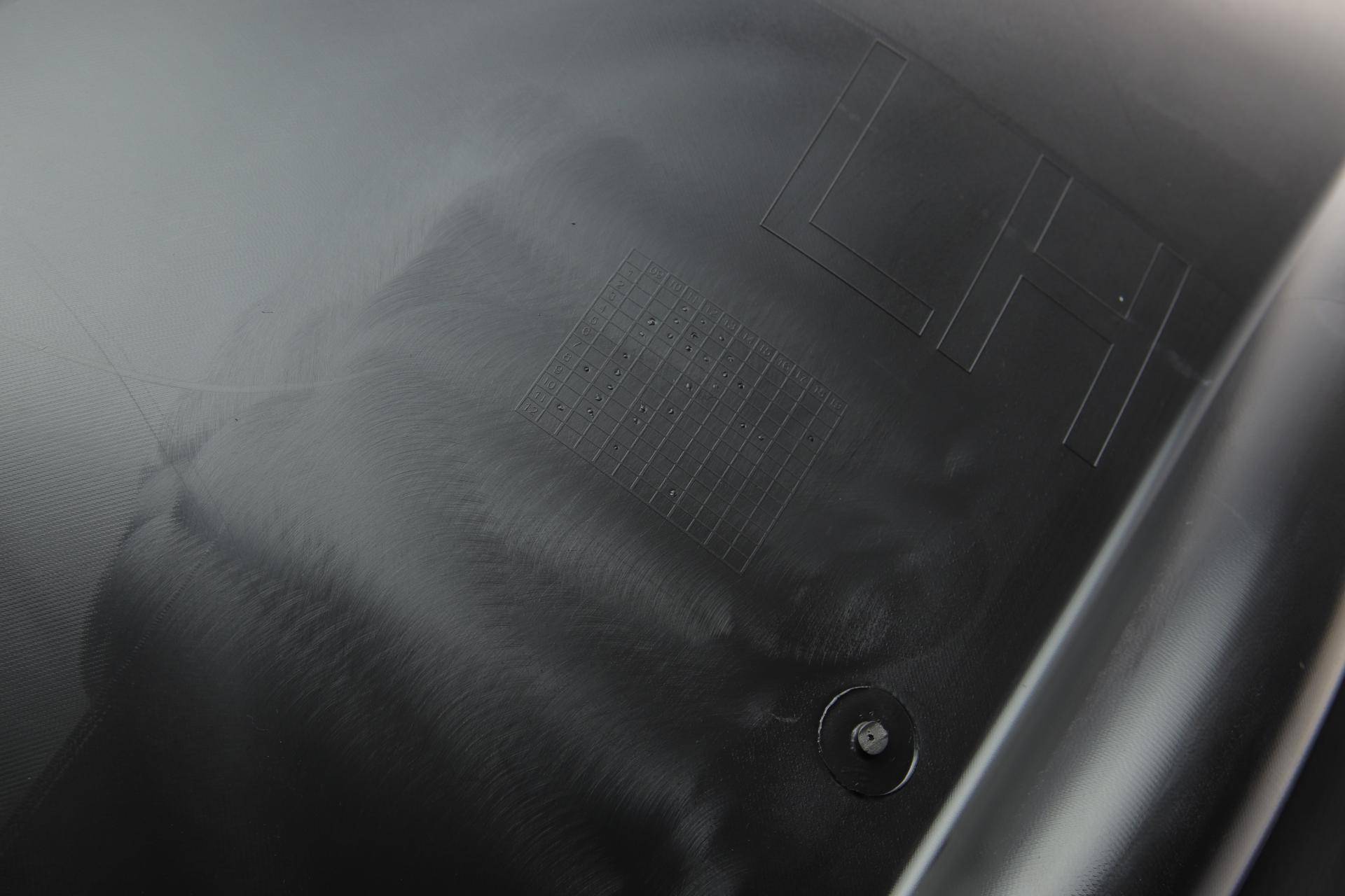 Підкрильник (передній) BMW 5 (E70) 06-13 (L)