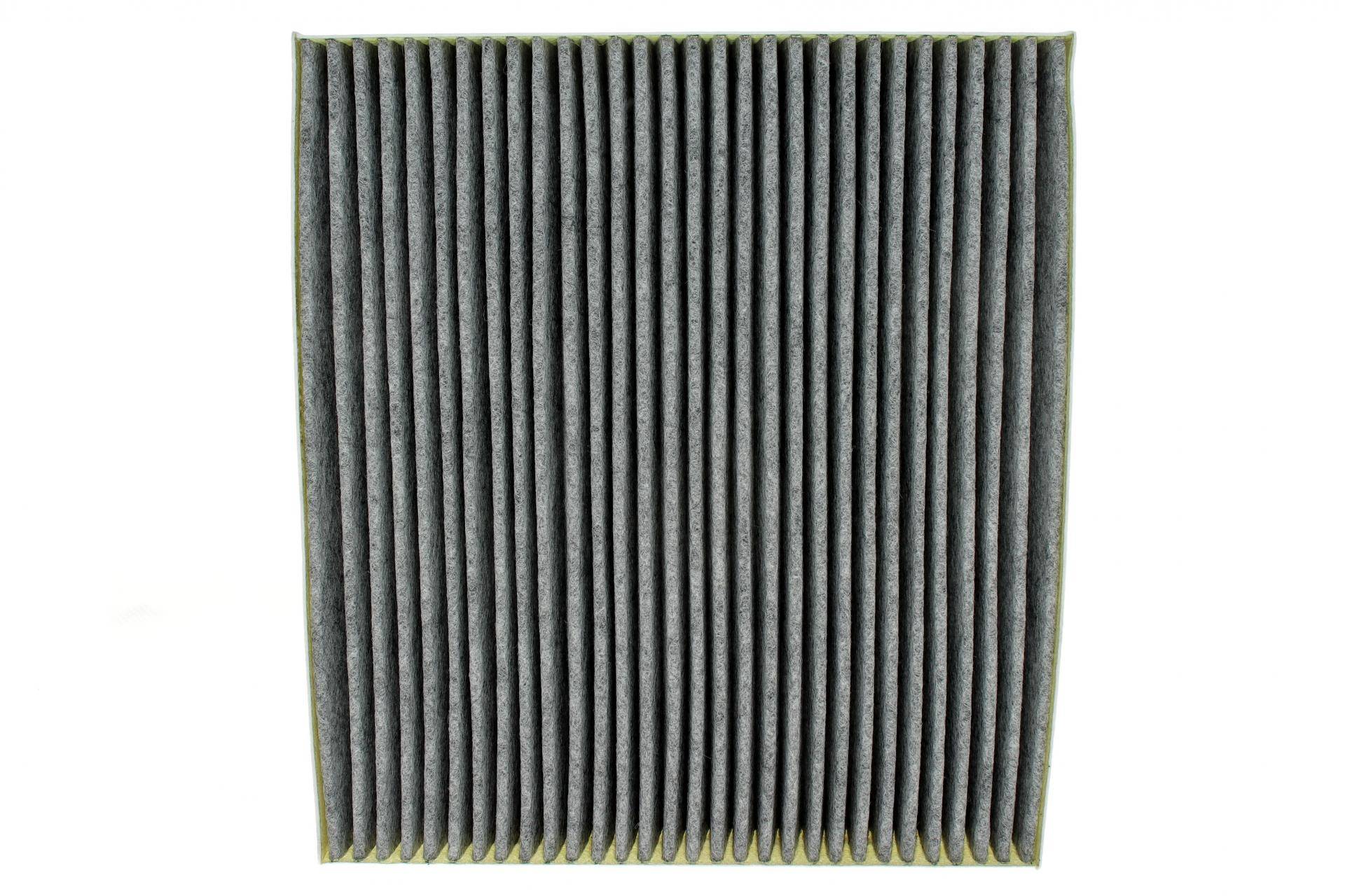 Фільтр салону Hyundai Santa Fe 18-/Kia Stinger 17- (вугільний)