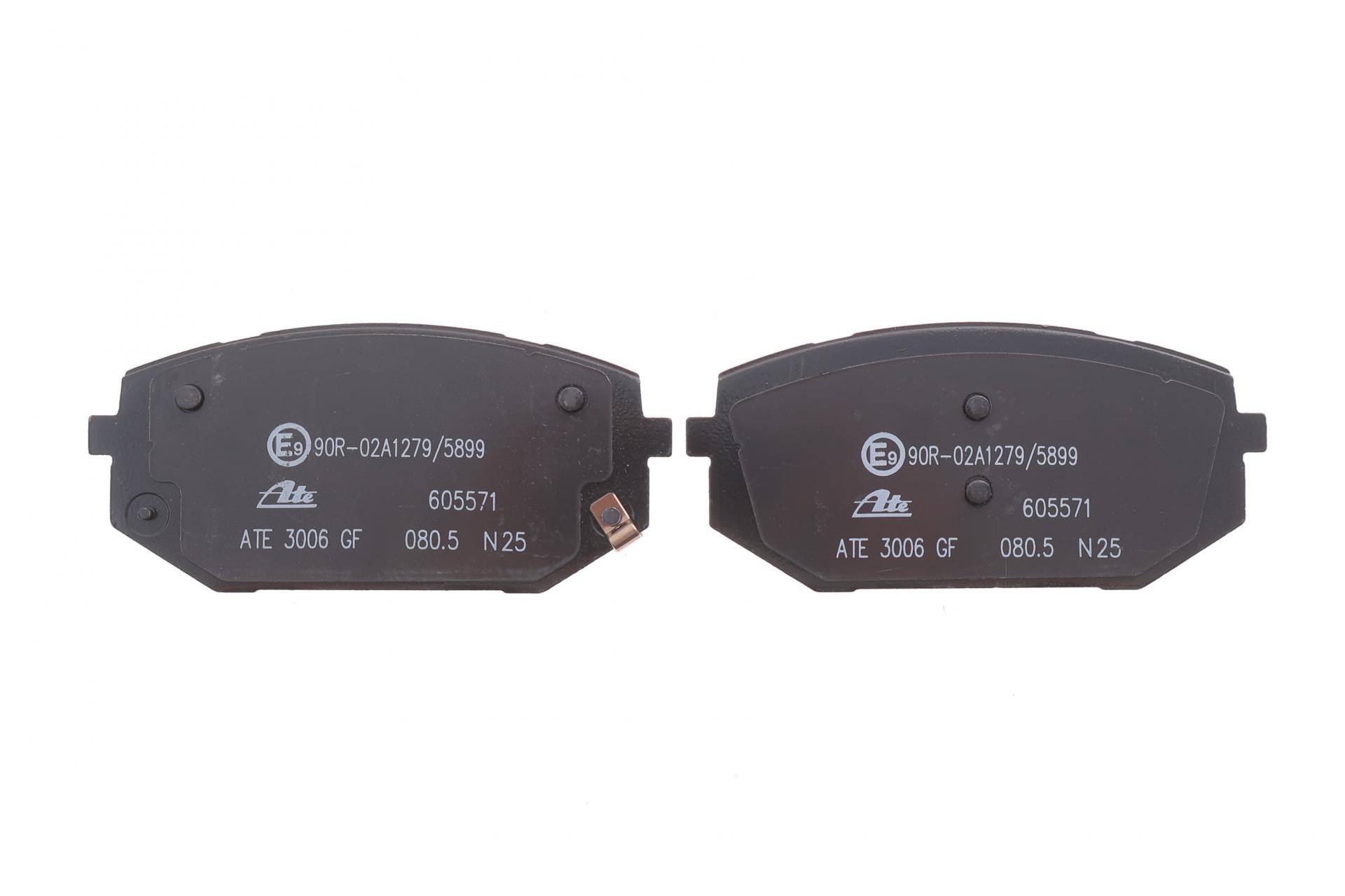 Колодки гальмівні (передні) Hyundai Tucson 20-/Kia Sportage 21- (Sumitomo)