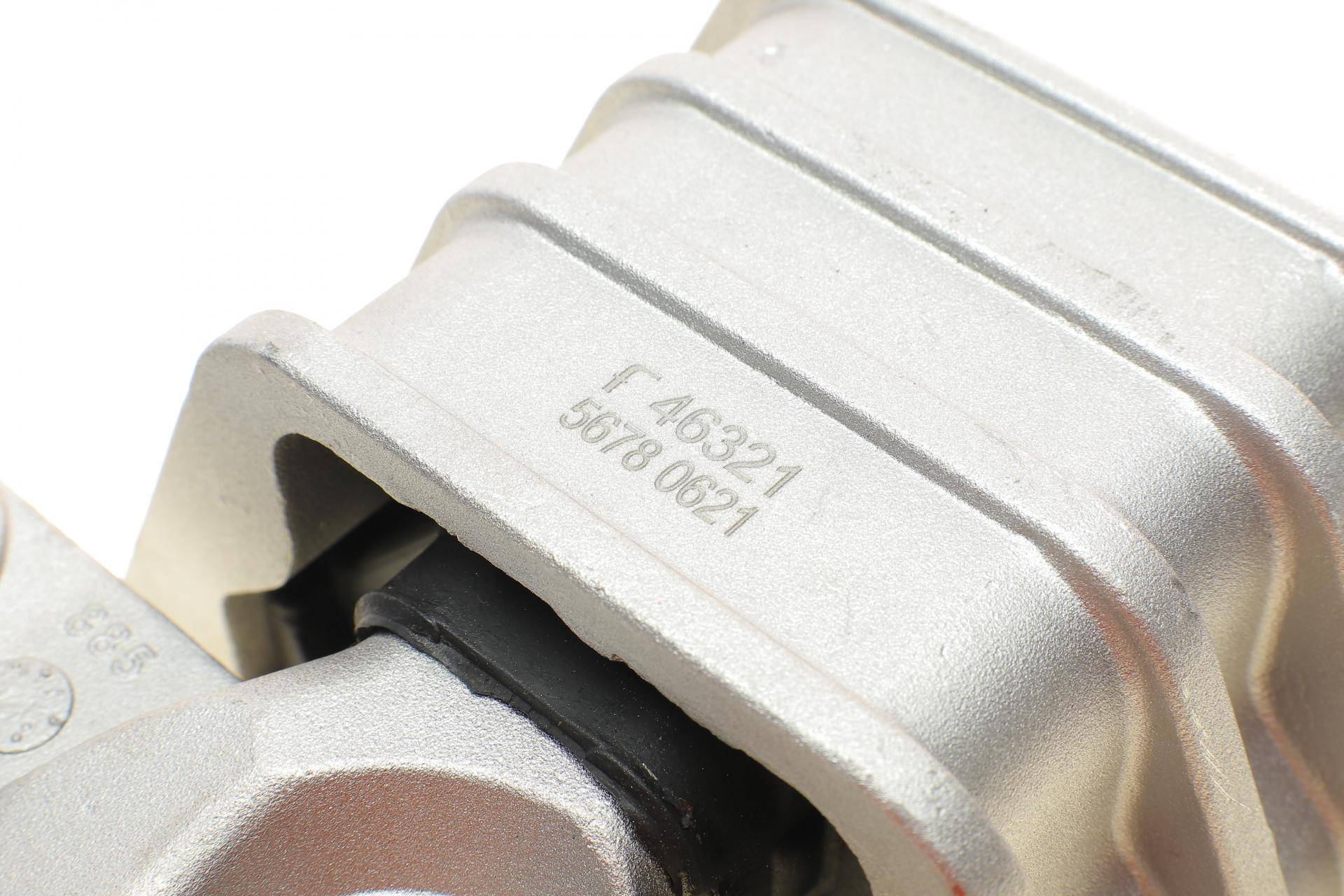 Подушка двигуна (R) Opel Vectra C/Signum 2.0T/2.2 02-09