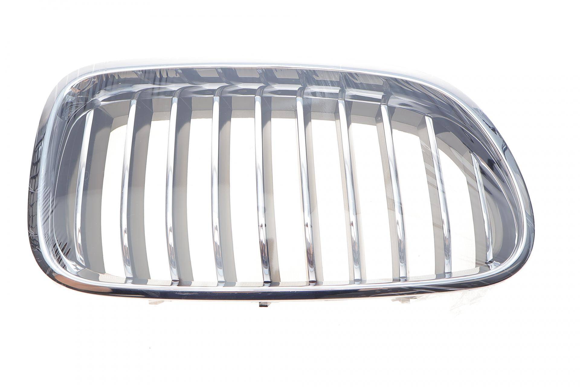Решітка радіатора BMW 5 (F10) 13-16 (R) (хром)
