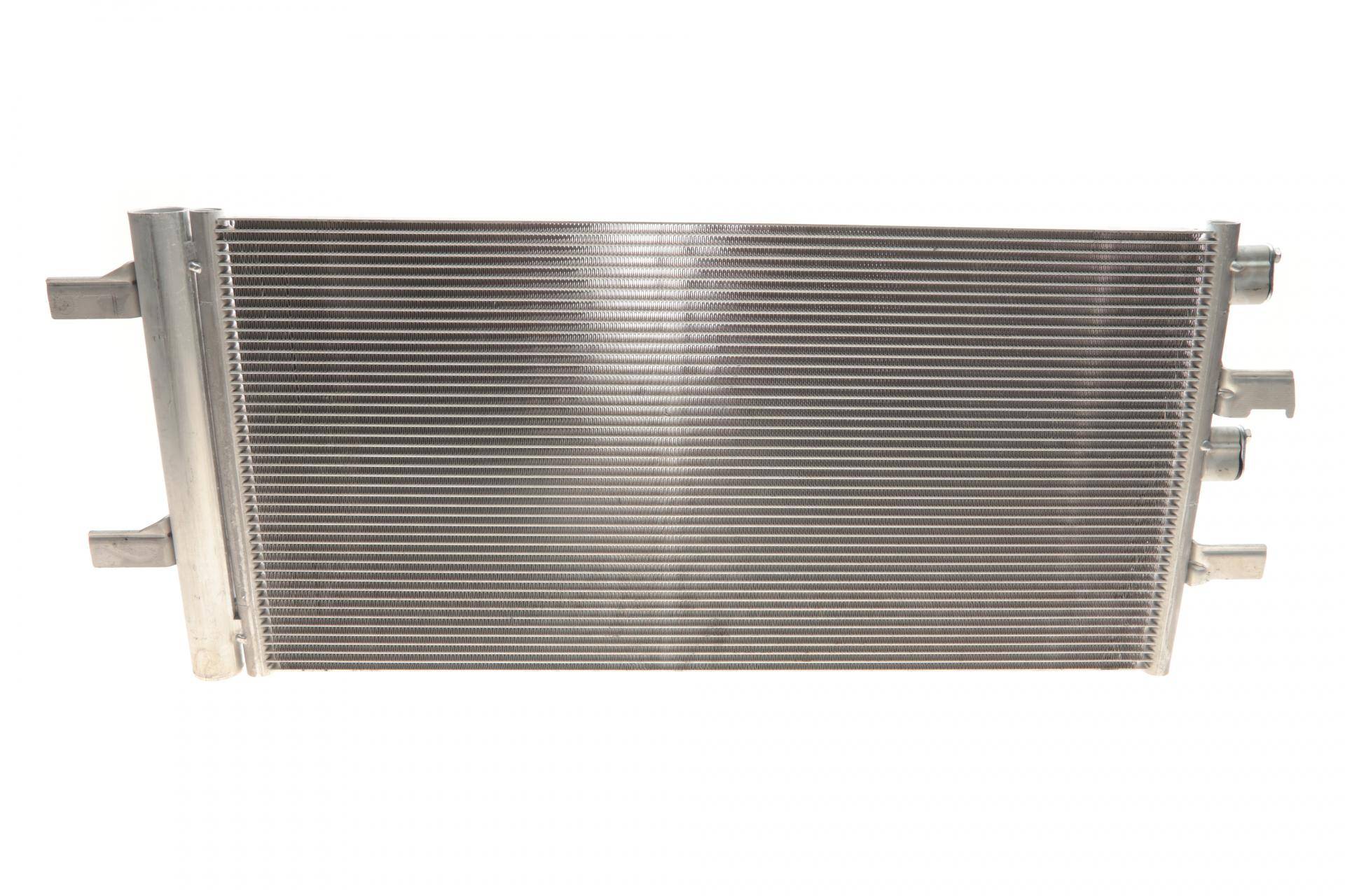Радіатор кондиціонера (з осушувачем) BMW 1 (F40)/2 (F45/F44/F46)/X1 (F48)/X2 (F39) B37/B47 14-