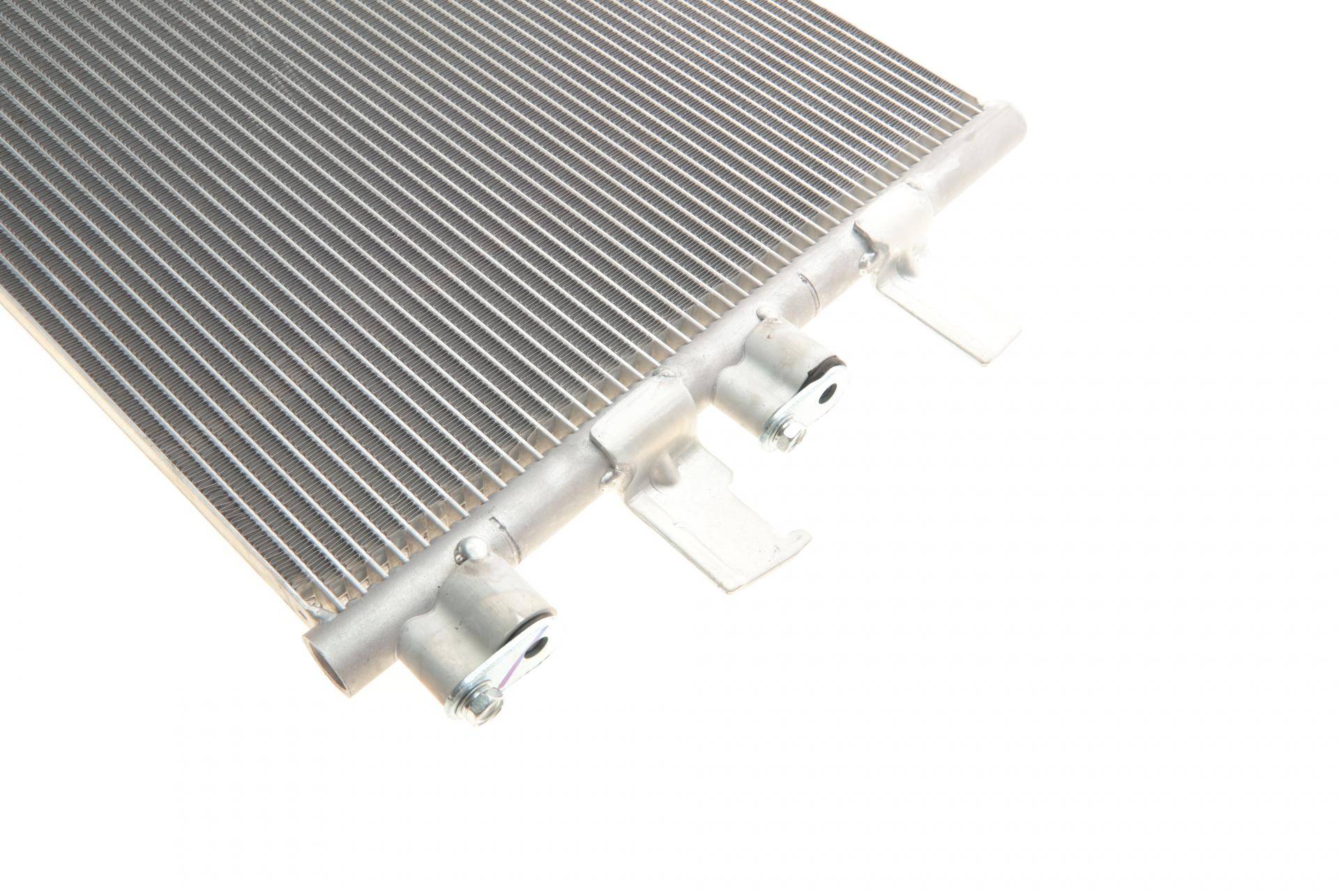 Радіатор кондиціонера (з осушувачем) BMW 1 (F40)/2 (F45/F44/F46)/X1 (F48)/X2 (F39) B37/B47 14-