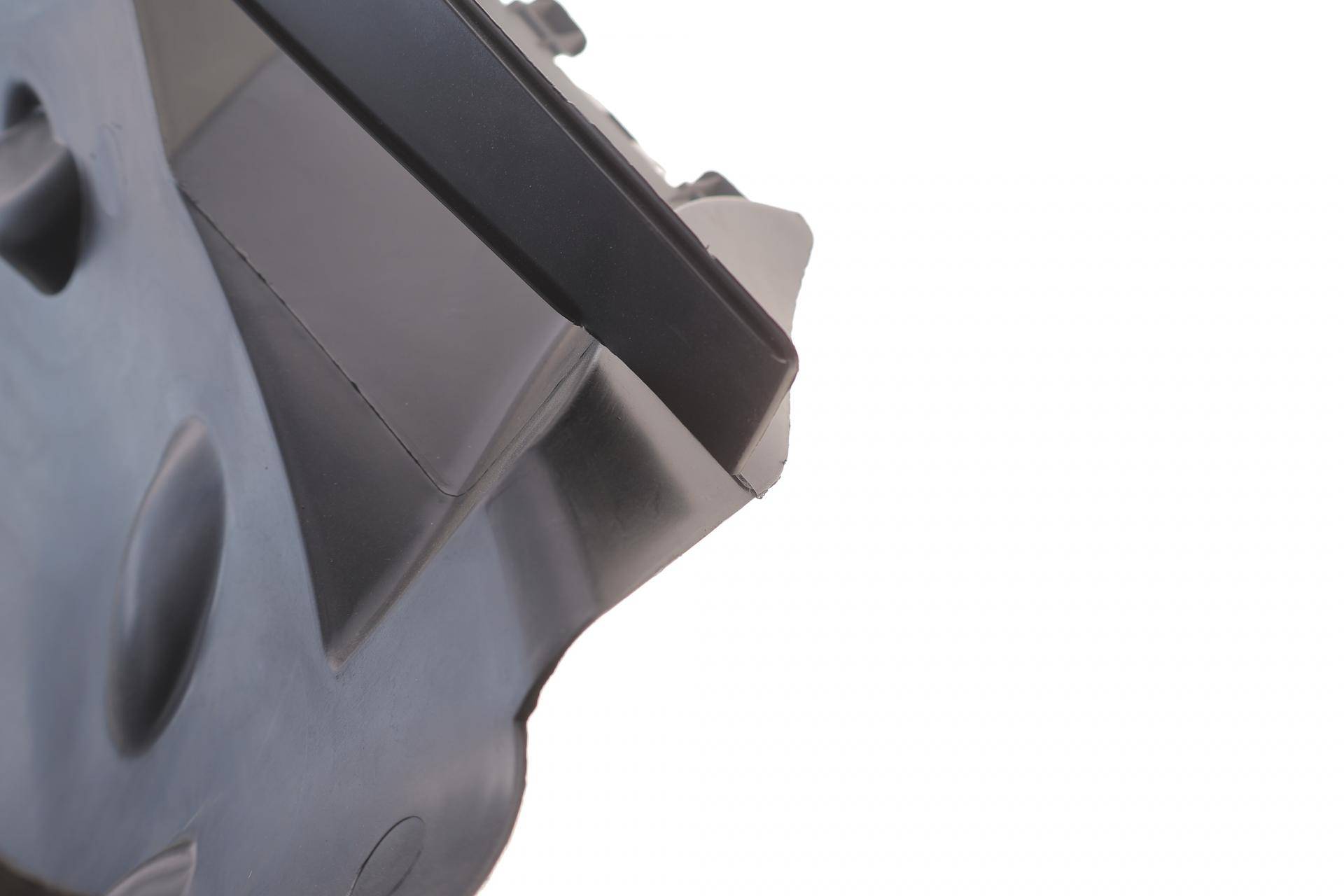 Підкрильник (передній/передня частина) Renault Kangoo 08- (R)(незначне пошкодження)