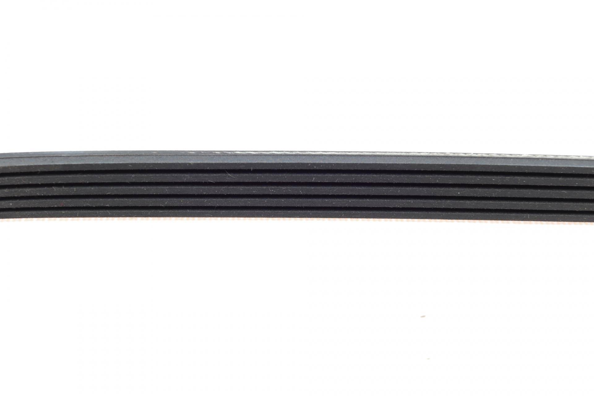 Ремінь генератора Ford Focus C-Max 1.8 03-07 (5PK711)