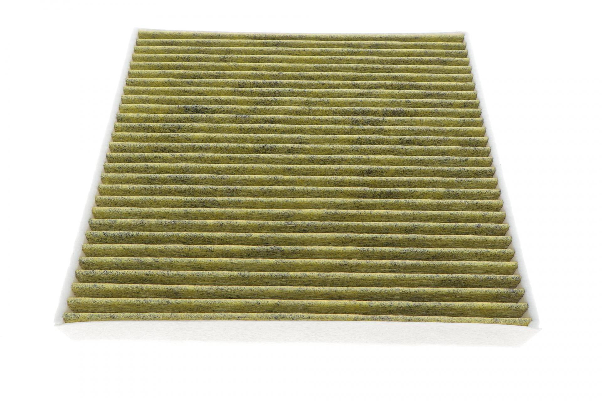 Фільтр салону BMW 2 (U06) 21-/X1 (U11) 22- (вугільний/антибактеріальний)