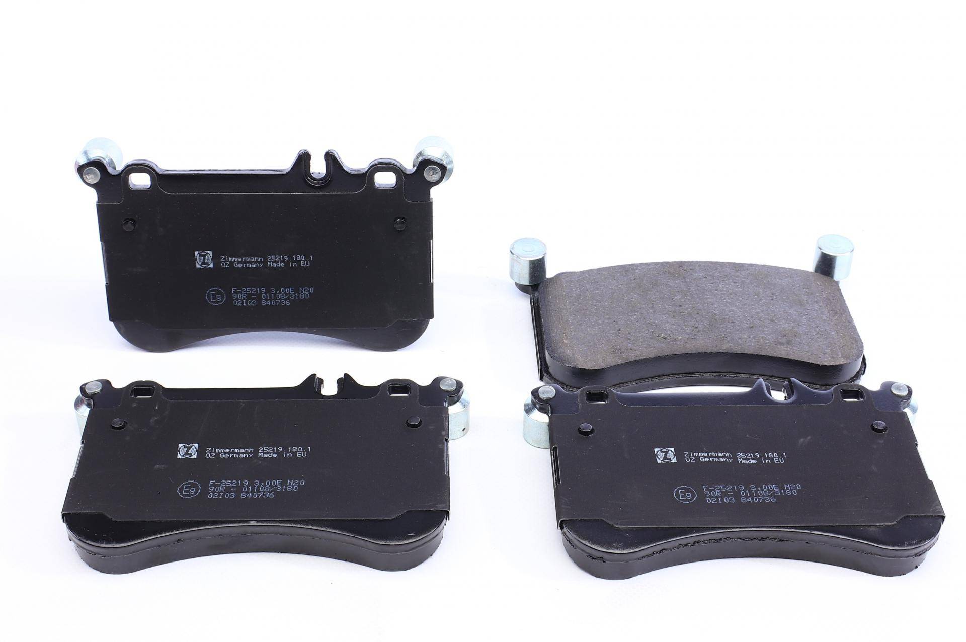 Колодки гальмівні (передні) MB E-class (W212/S212) 09- /S-class (W221/C216) 05-13 (Brembo)