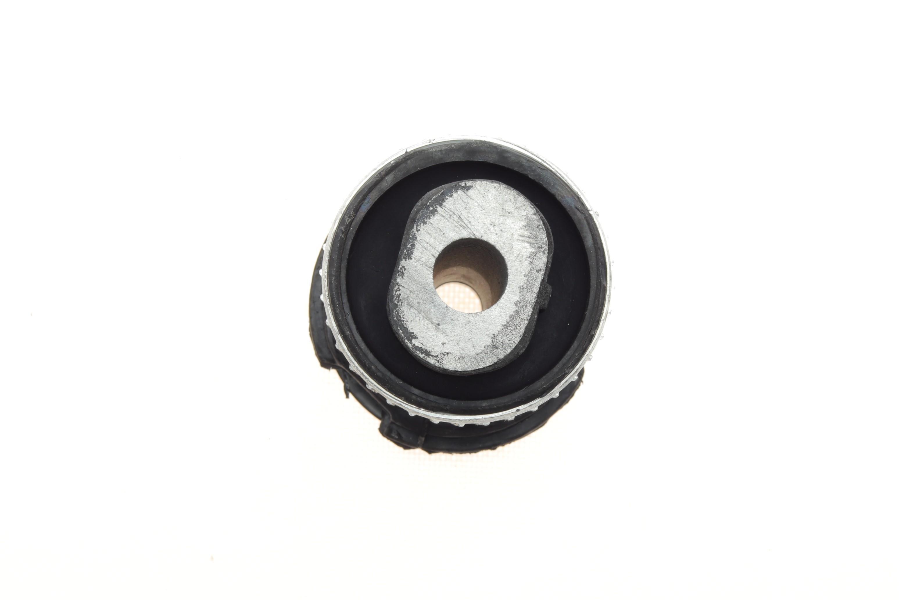 Сайлентблок важеля (переднього/знизу) MB E-class (W211/W220)