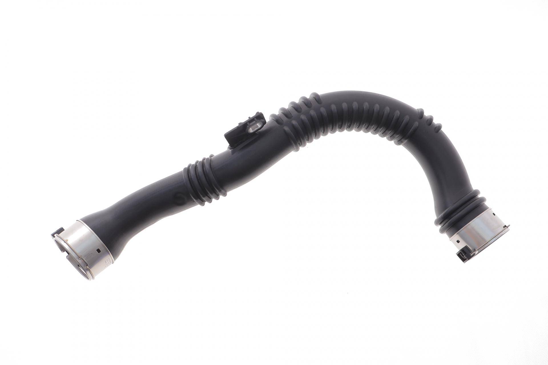 Патрубок інтеркулера Opel Vivaro II/Renault Trafic III 1.6dCi 15-