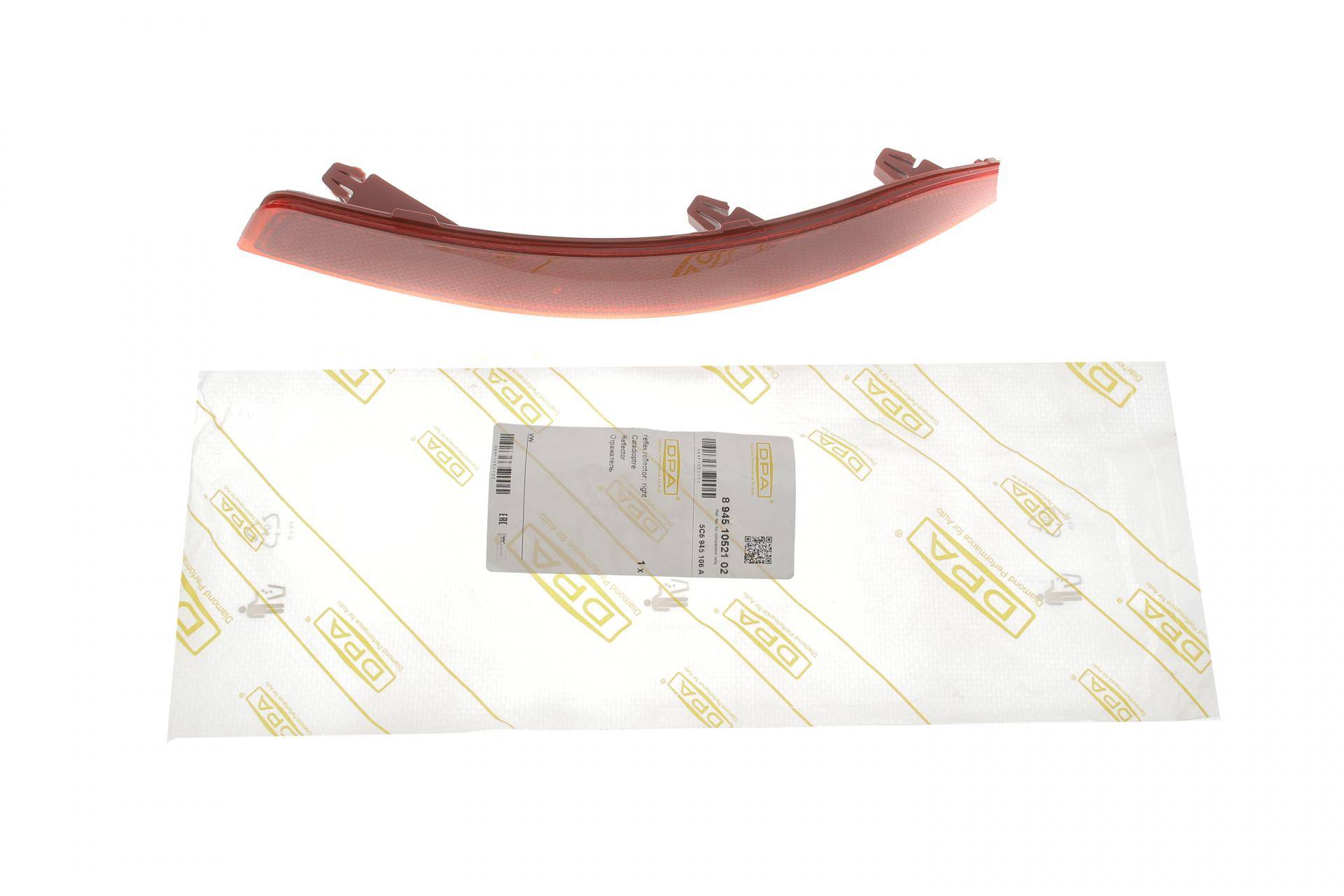 Світловідбивач бампера (заднього) VW Jetta IV 10-14 (R)