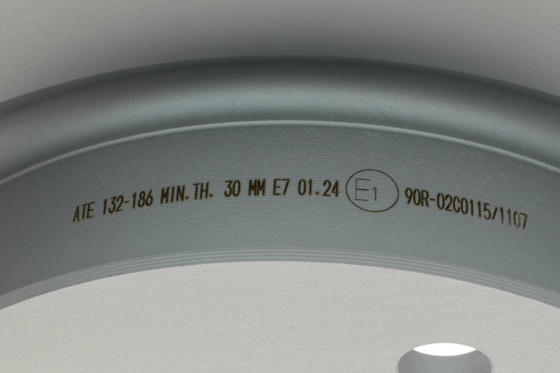 Диск гальмівний (передній) MB Vito (W447) 14- (330x32) (з покриттям) (вентильований)