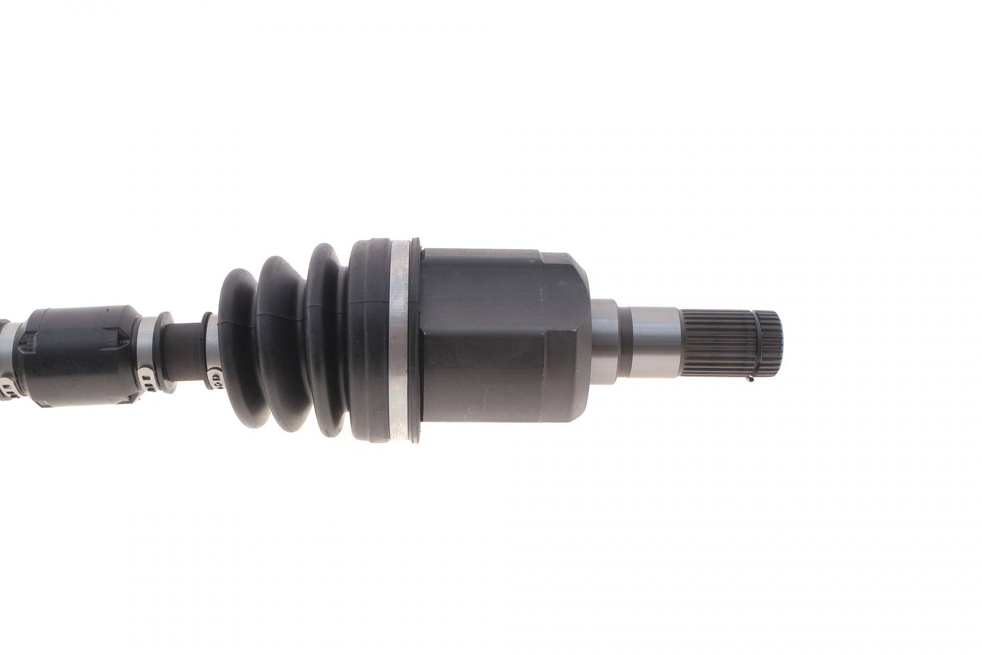 Піввісь (передня) (L) Mazda 6 2.0 DI 02-07 (28x30z/640mm)