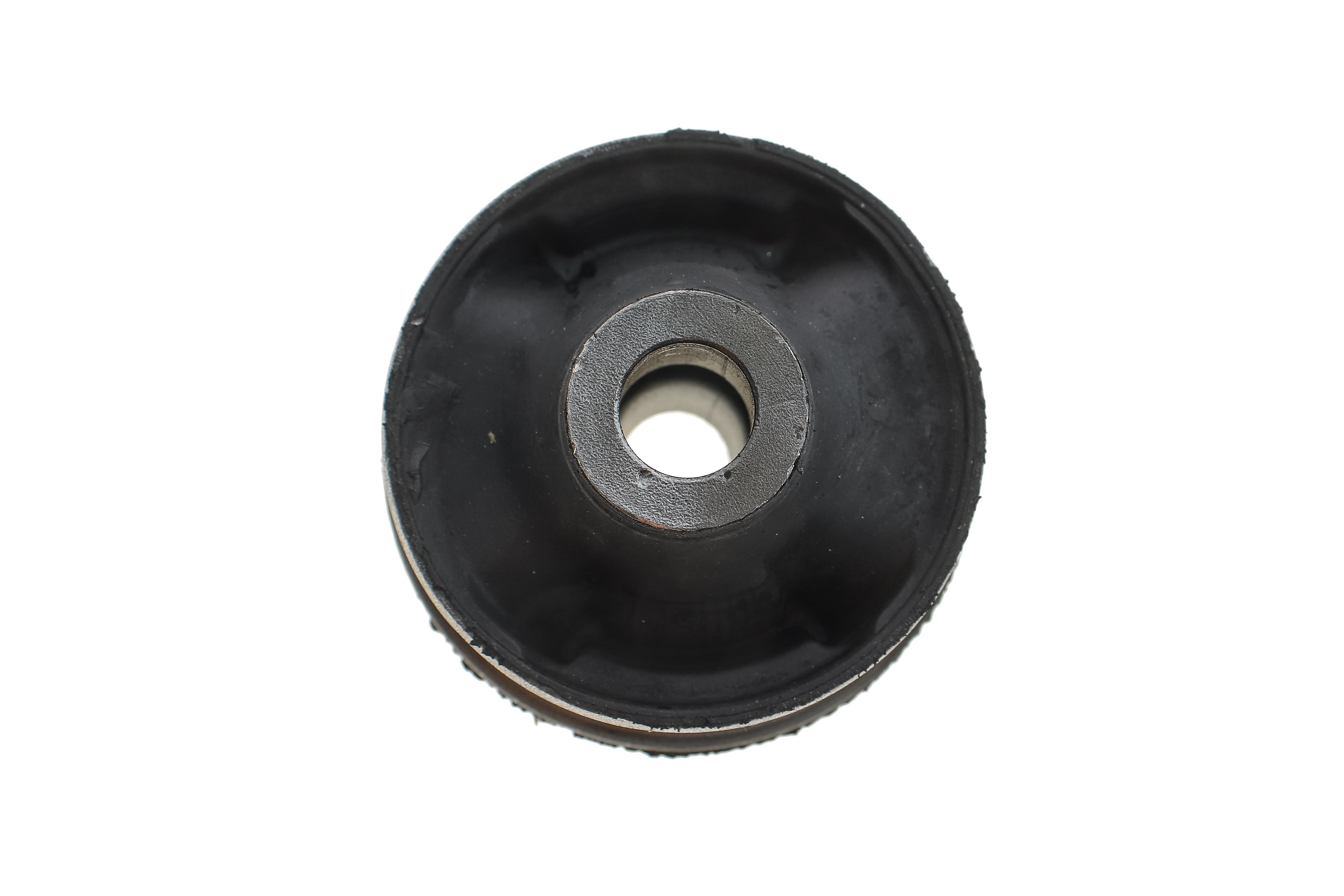 Сайлентблок важеля (переднього/знизу/ззаду) Toyota Prius 15-/Corolla 18-/C-HR 16-