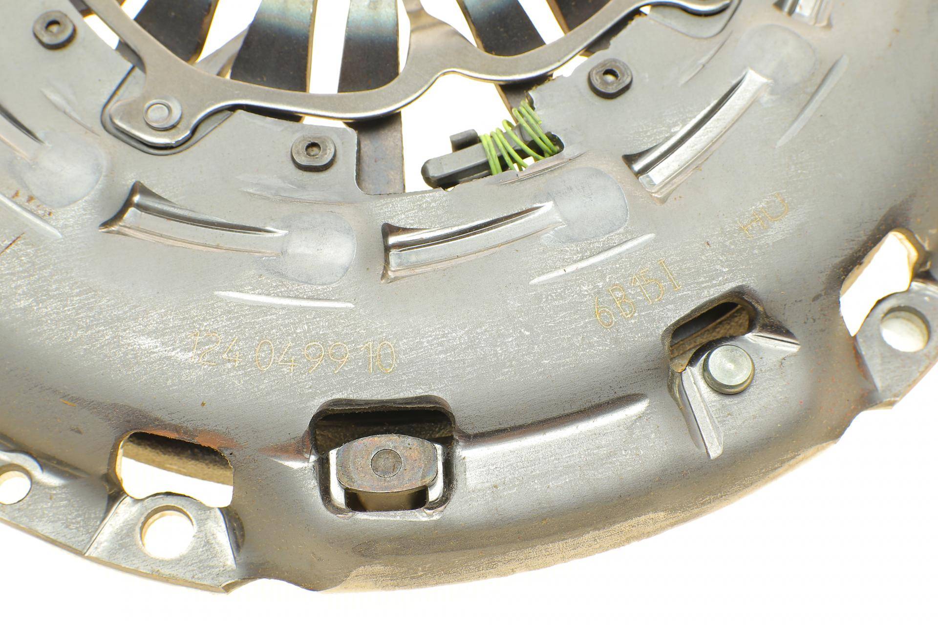 Комплект зчеплення Toyota Rav 4 06- (d=240mm) (+ вижимний)