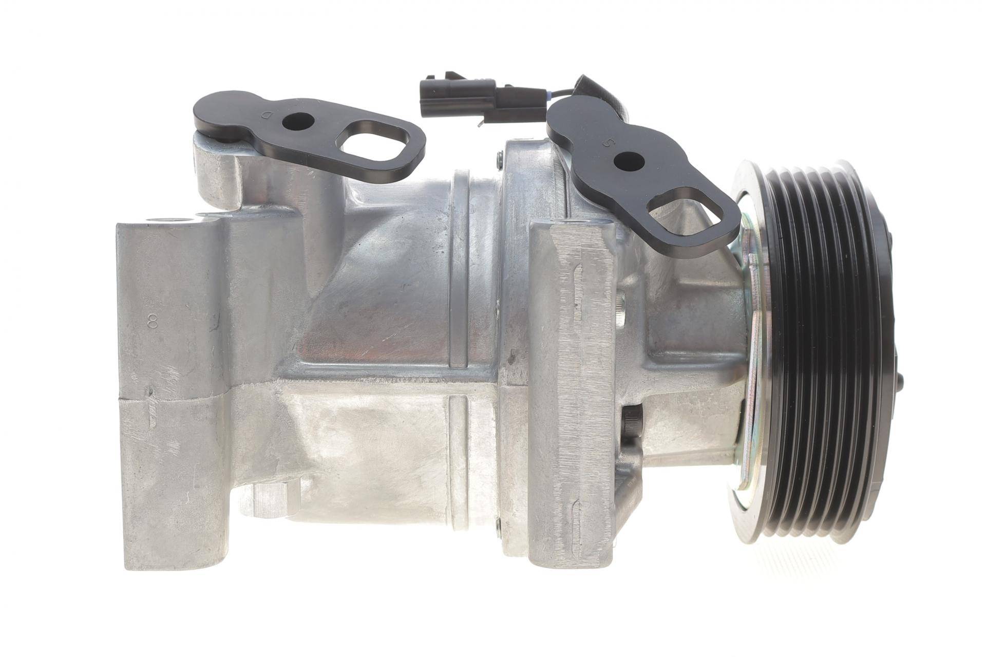 Компресор кондиціонера Dacia Duster/Logan/Sandero 1.5 dCi 17-