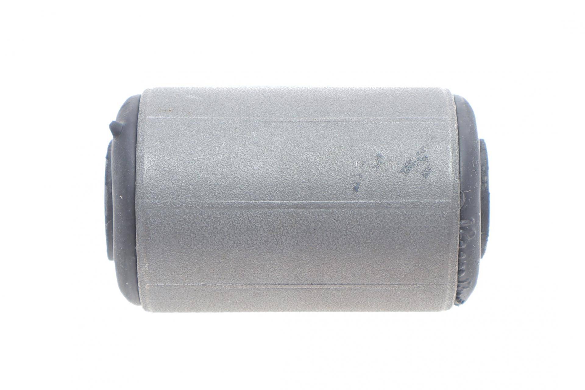 Сайлентблок важеля (переднього/знизу/спереду) Nissan Sunny 86-90