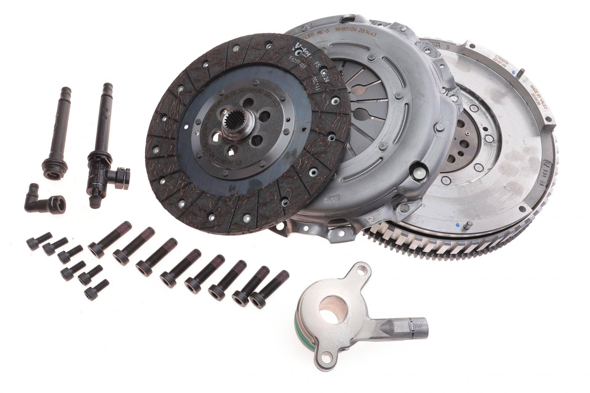 Демпфер + комплект зчеплення Opel Vivaro B/Renault Trafic III 1.6dCi/CDTI 14- (R9M)