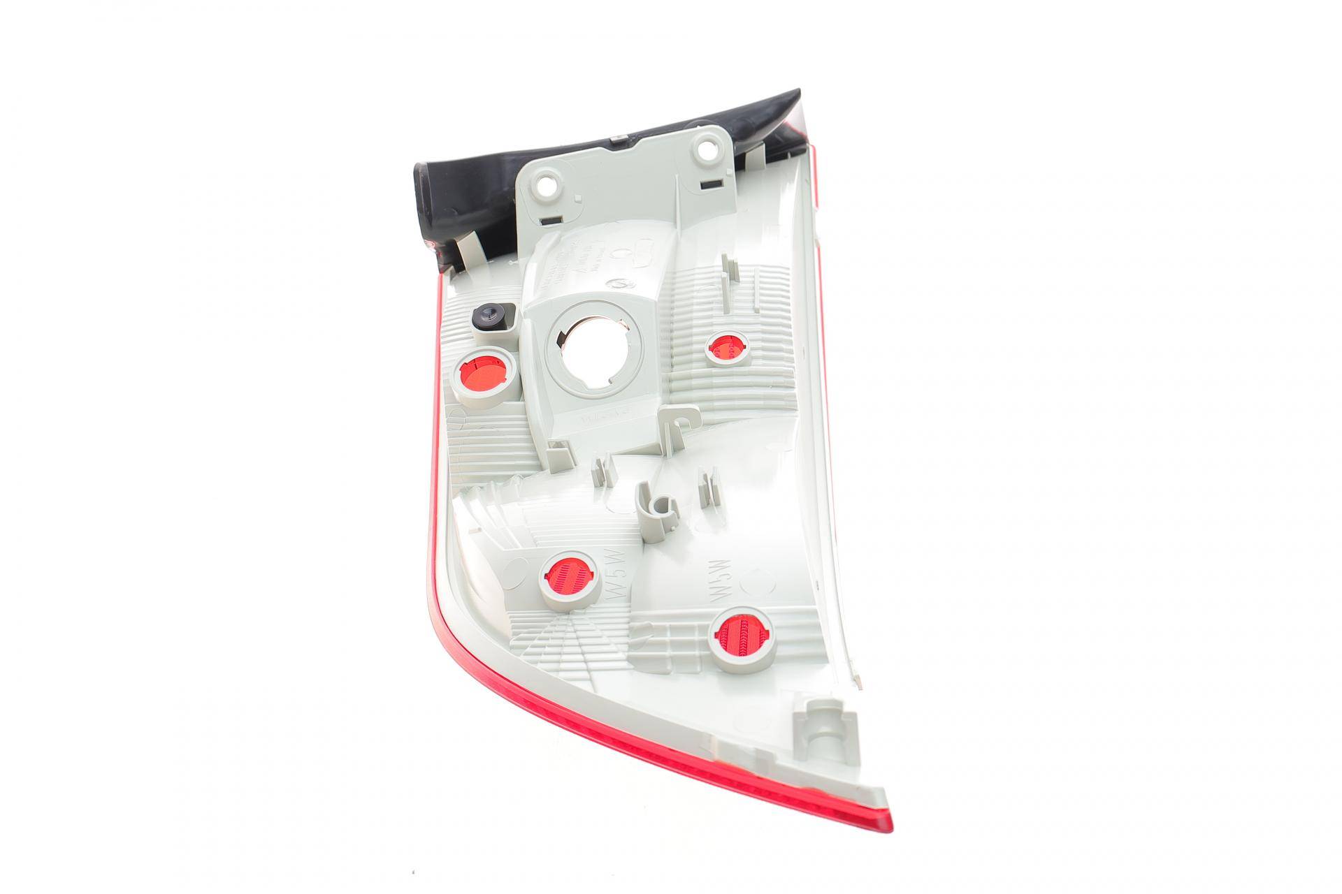 Ліхтар задній Skoda Superb II 08-13 (R)