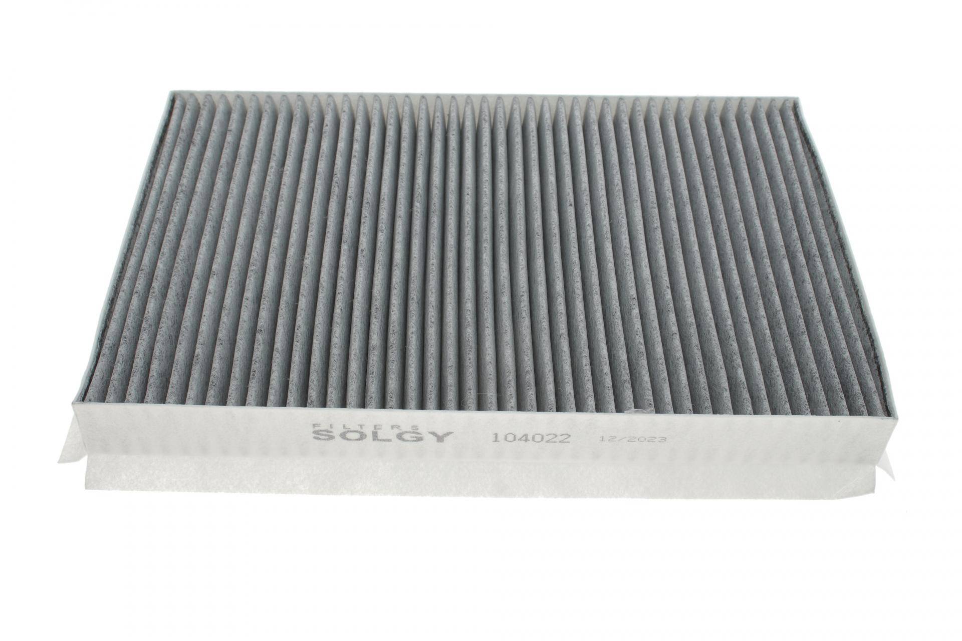 Фільтр салону MB Sprinter/VW Crafter 06- (вугільний)