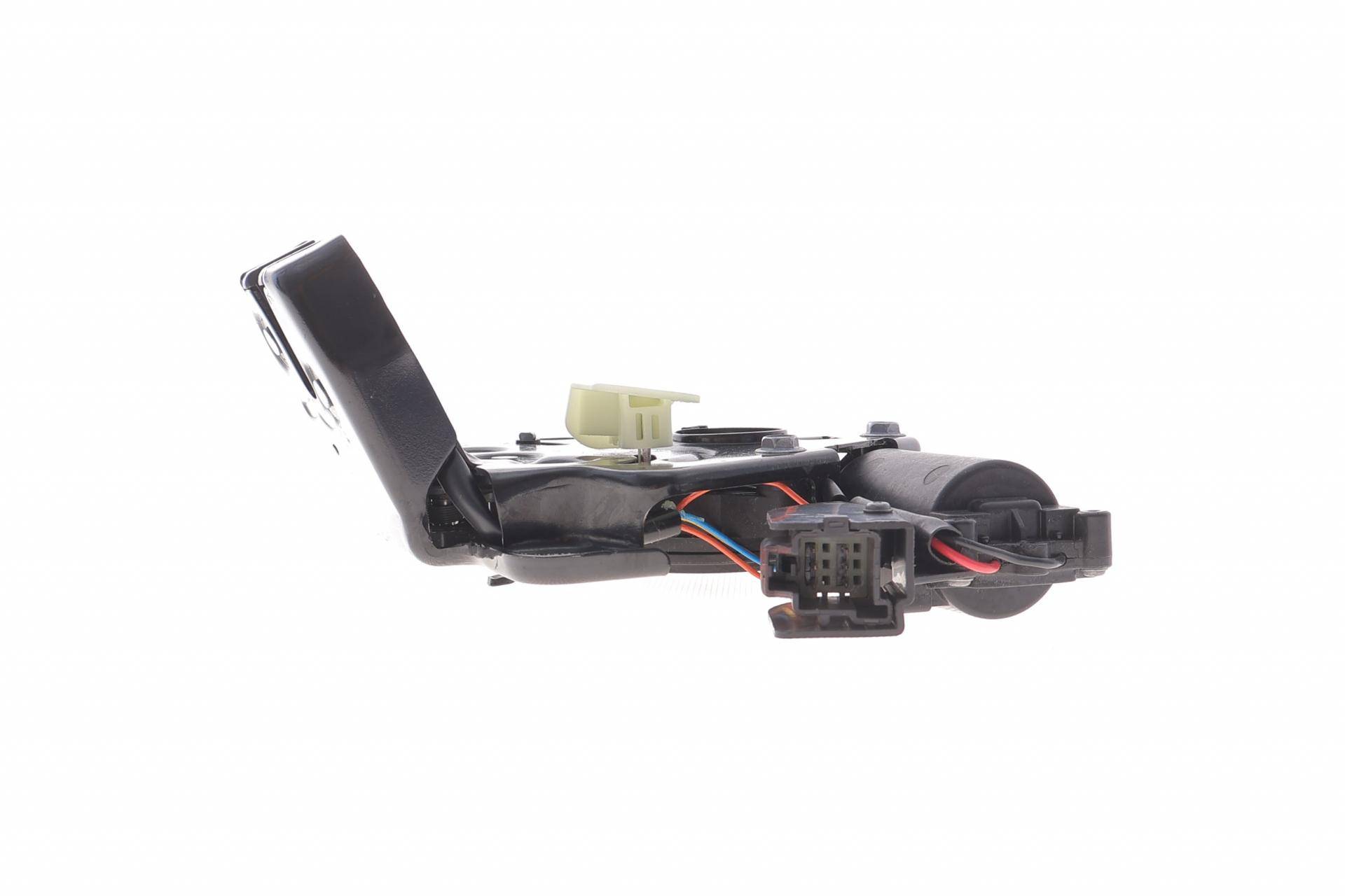 Замок кришки багажника Tesla Model 3 17-