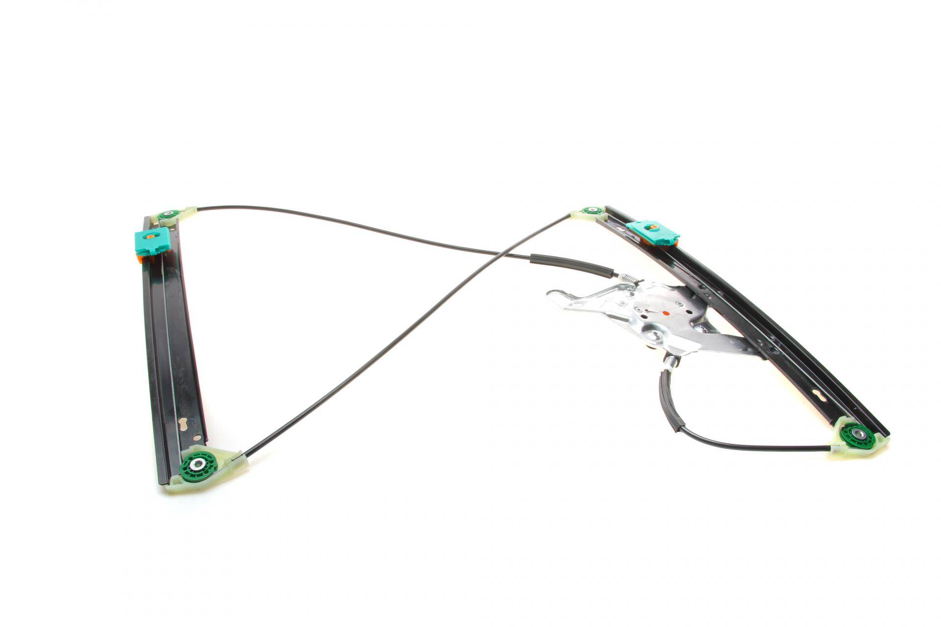 Склопідіймач (передній) Audi A6 97-05 (R) (електро) (без моторчика)