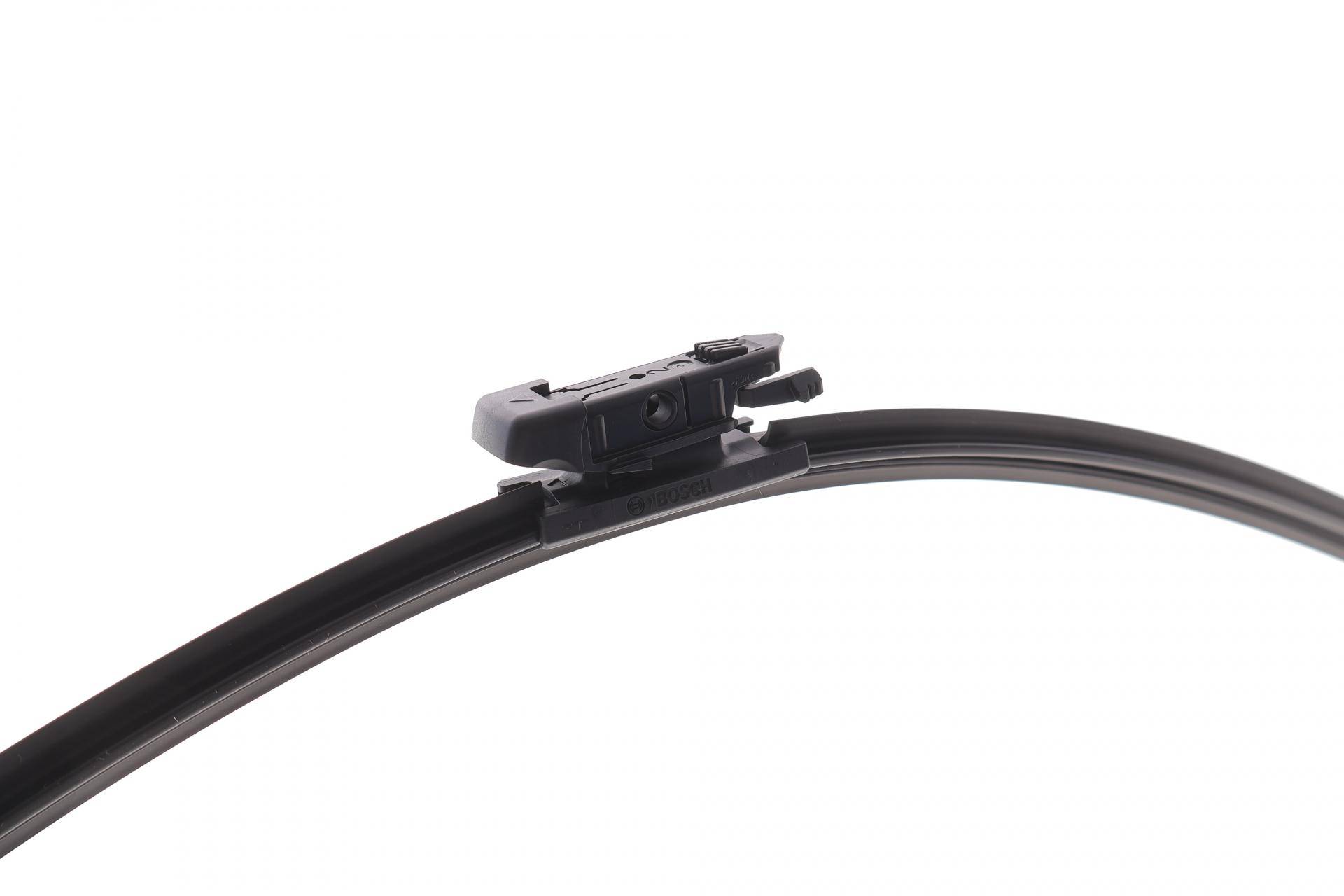 Щітки склоочисника (750/700mm) Ford Transit (V362/V363) 12- (безкаркасні)