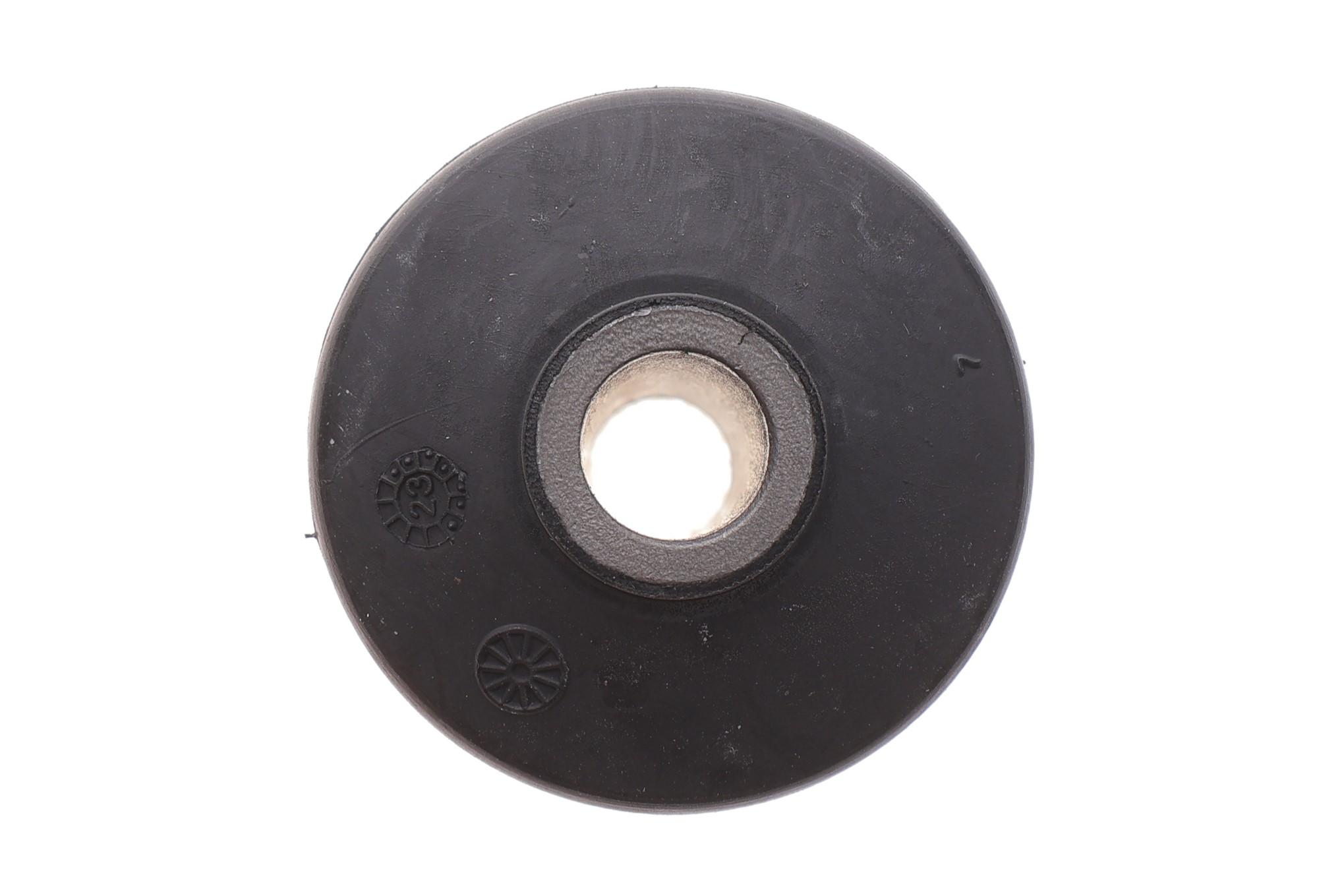 Сайлентблок важеля (заднього/ззовні) Opel Omega A/B 86-03