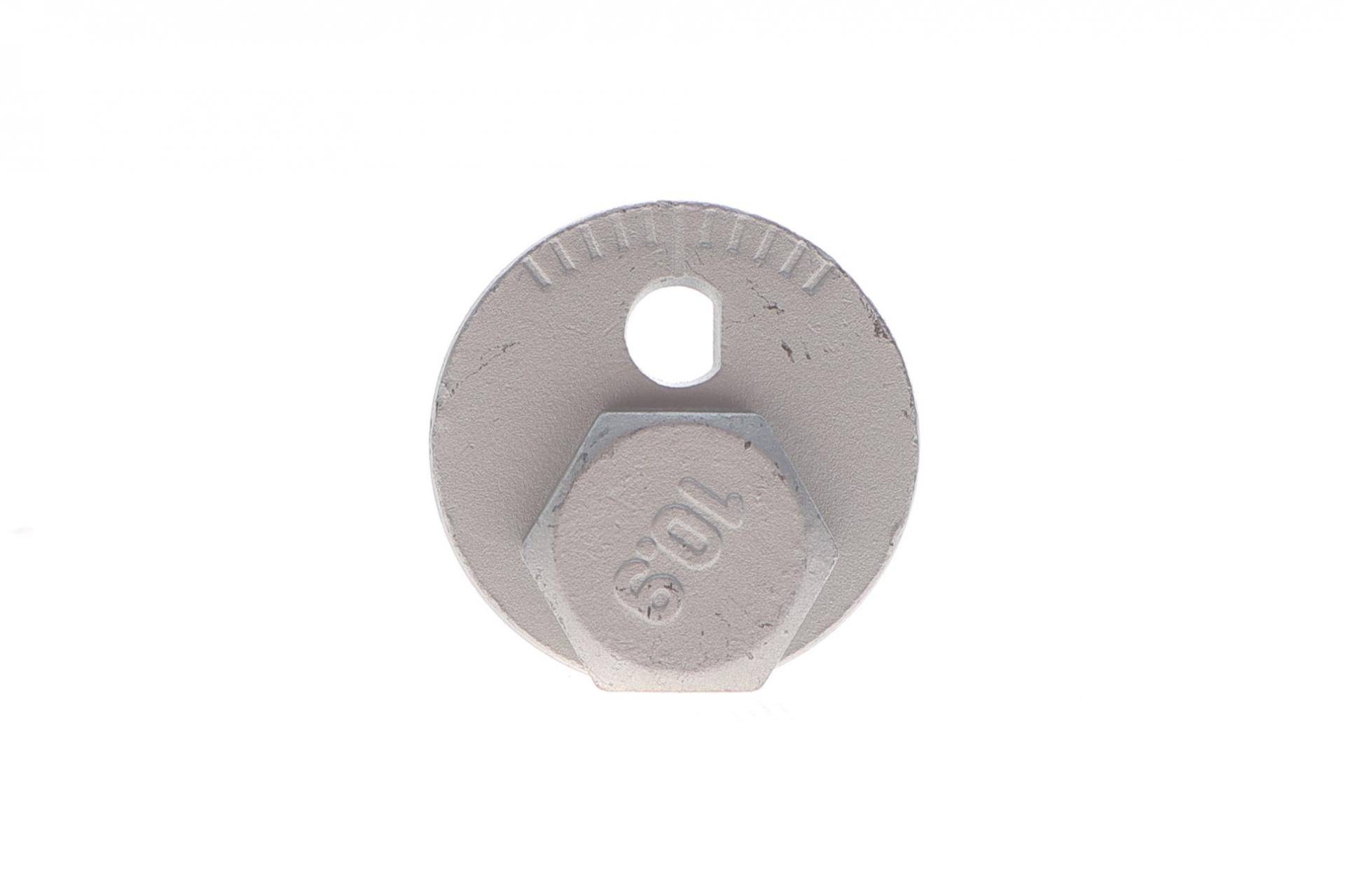 Болт регулювання кута развалу Toyota Highlander 14-19