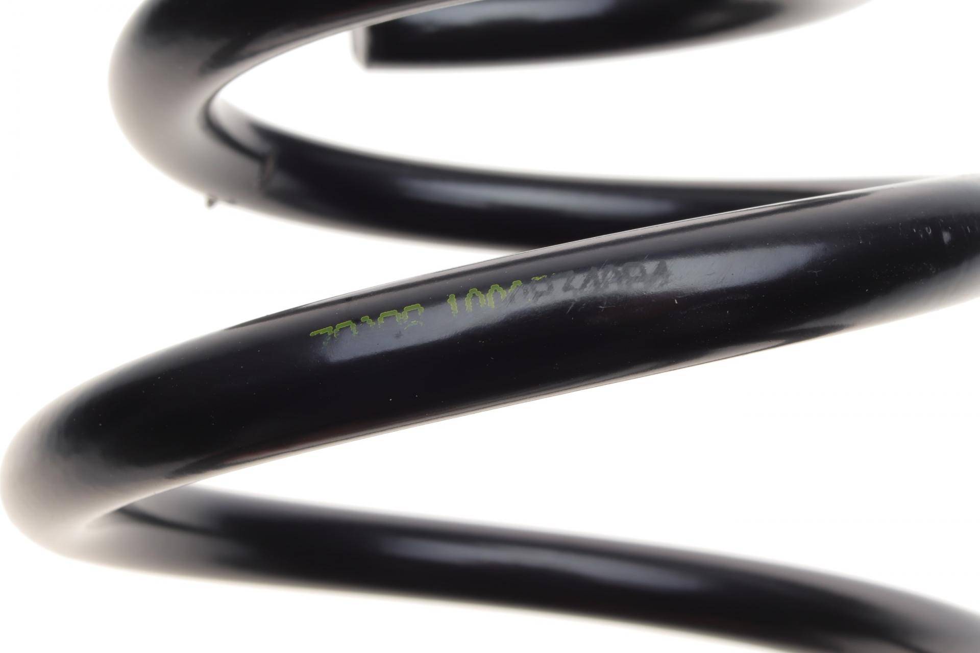 Пружина (задня) Toyota Corolla 1.4D4-D/1.4D/1.4-1.6VVT-i/2.0D-4D 02-07 (універсал/накл.зад.ч.)