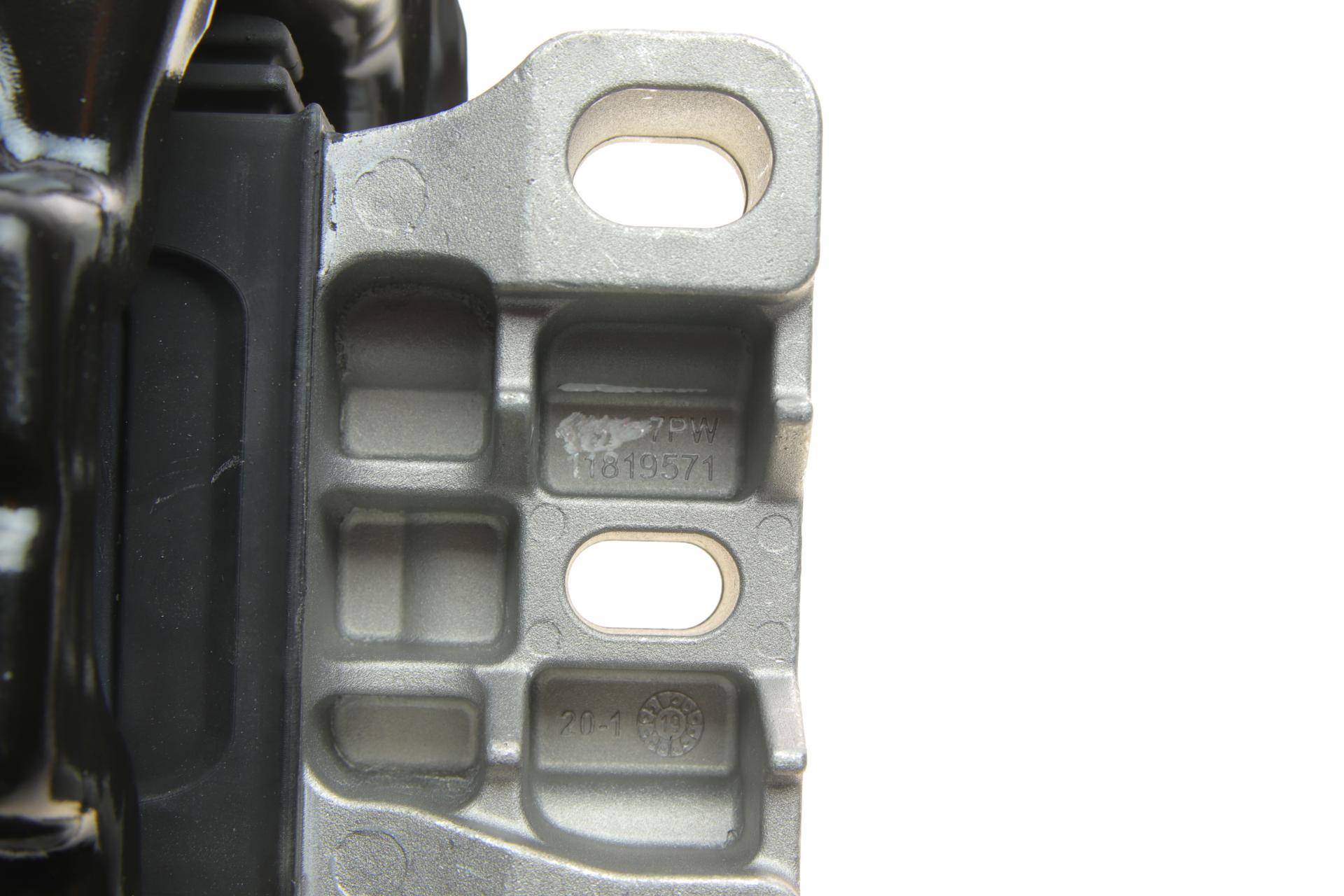 Подушка двигуна (L) VW Touran 1.4TSI/1.6/2.0TDI 15- (OE VAG)