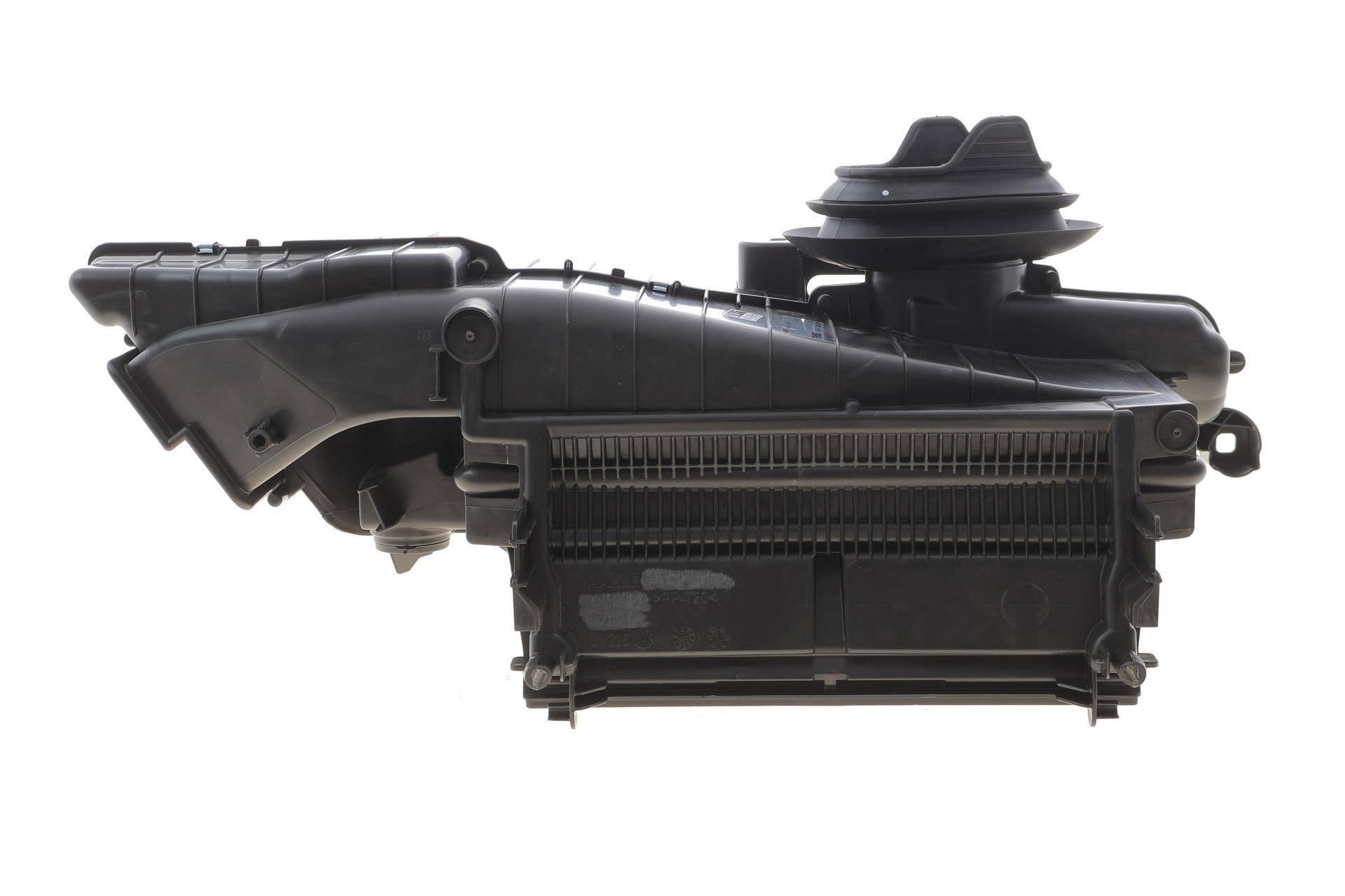 Радіатор кондиціонера Audi A4 B9 1.4/2.0TFSI/2.0/3.0TDI 15-18