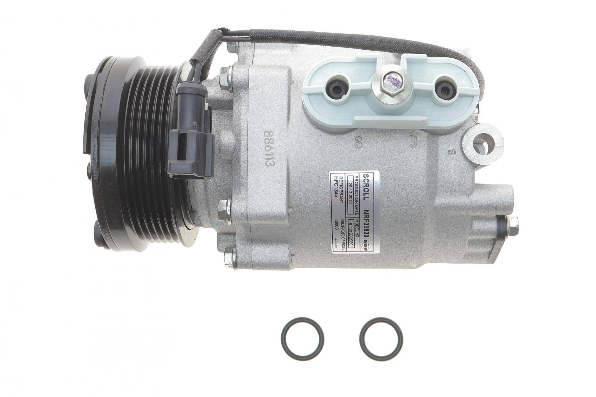 Компресор кондиціонера Ford Connect 1.8TDCi 02-13