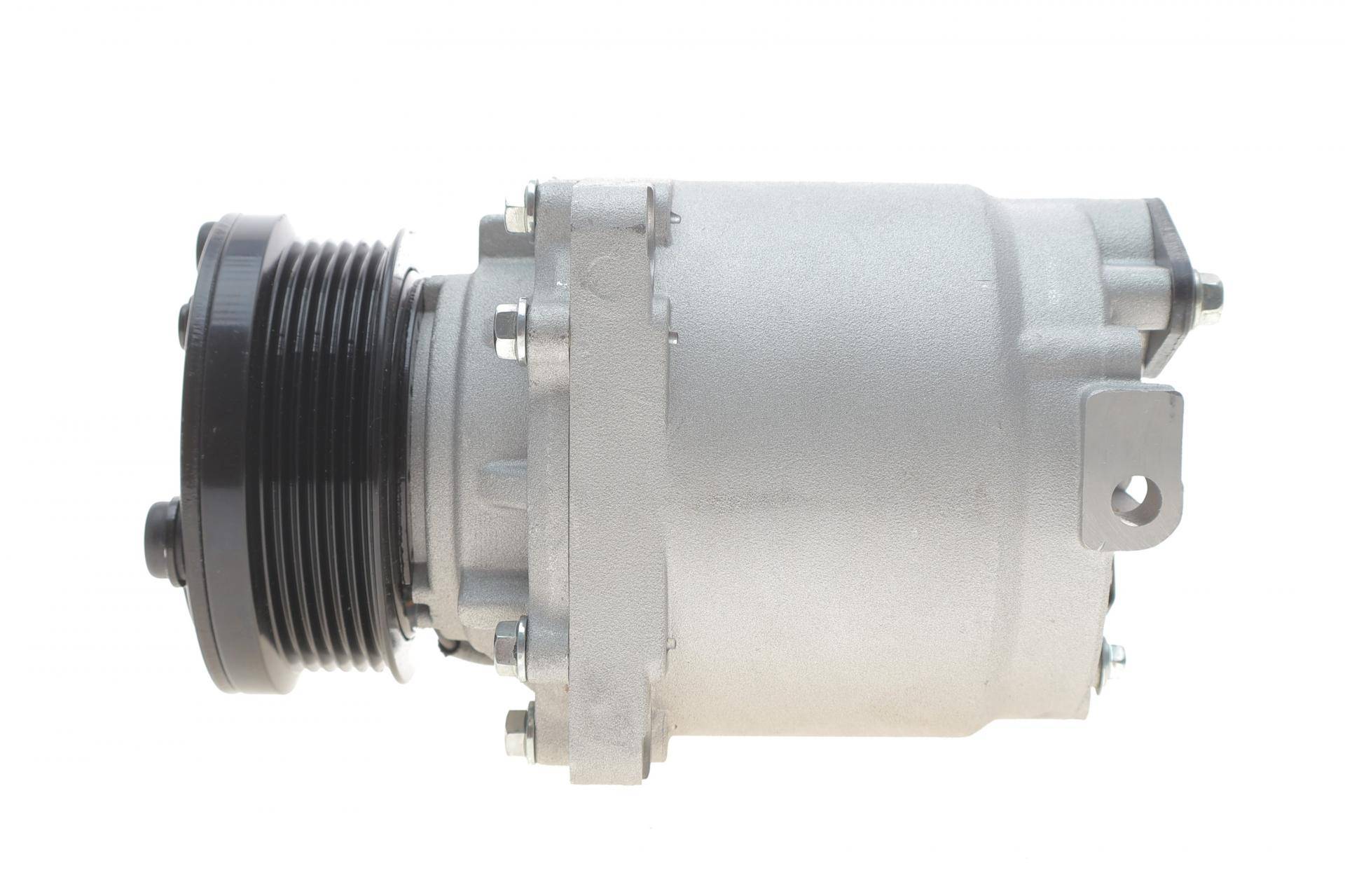 Компресор кондиціонера Ford Connect 1.8TDCi 02-13