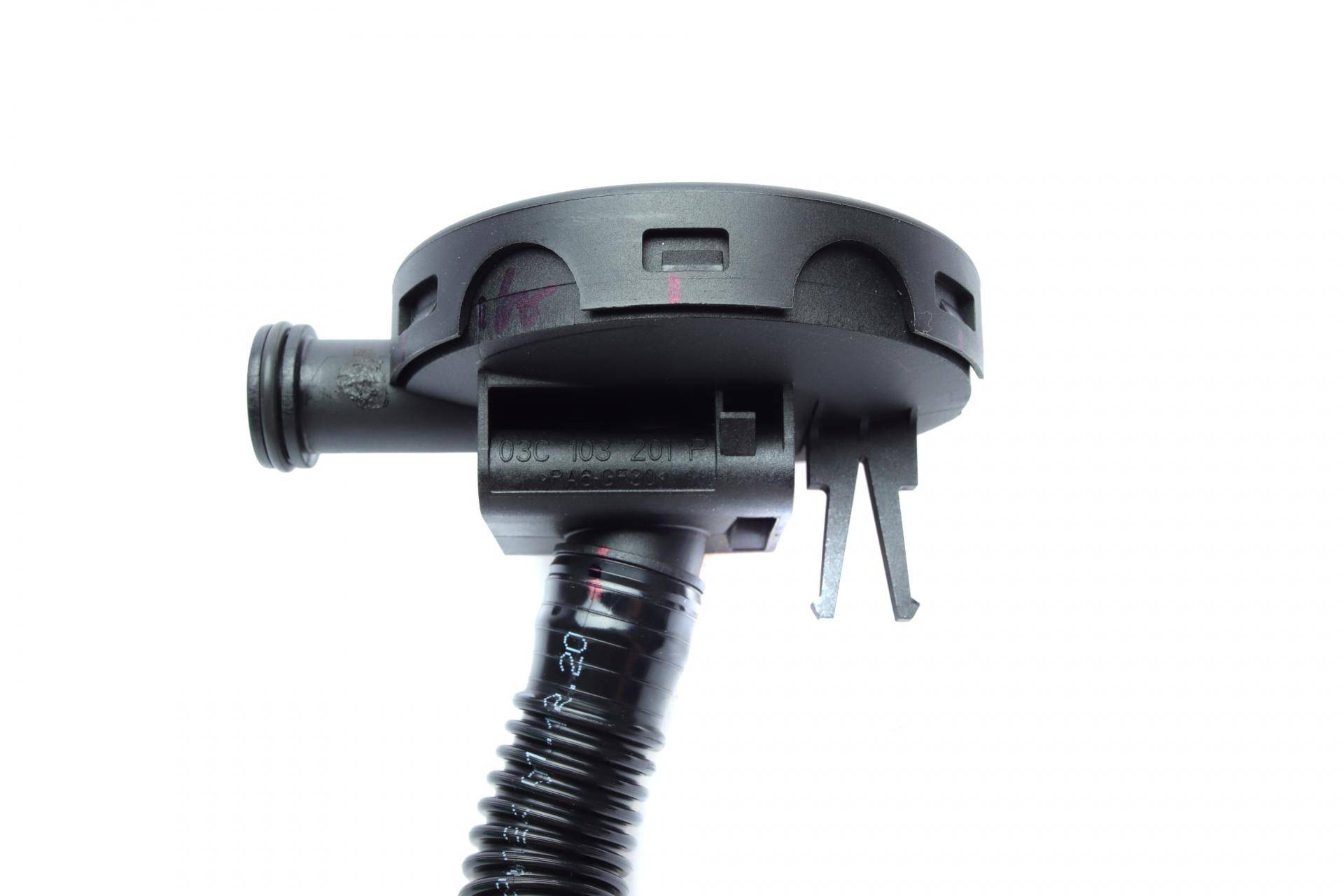 Клапан вентиляції картера Skoda Fabia/Roomster 1.6 06-